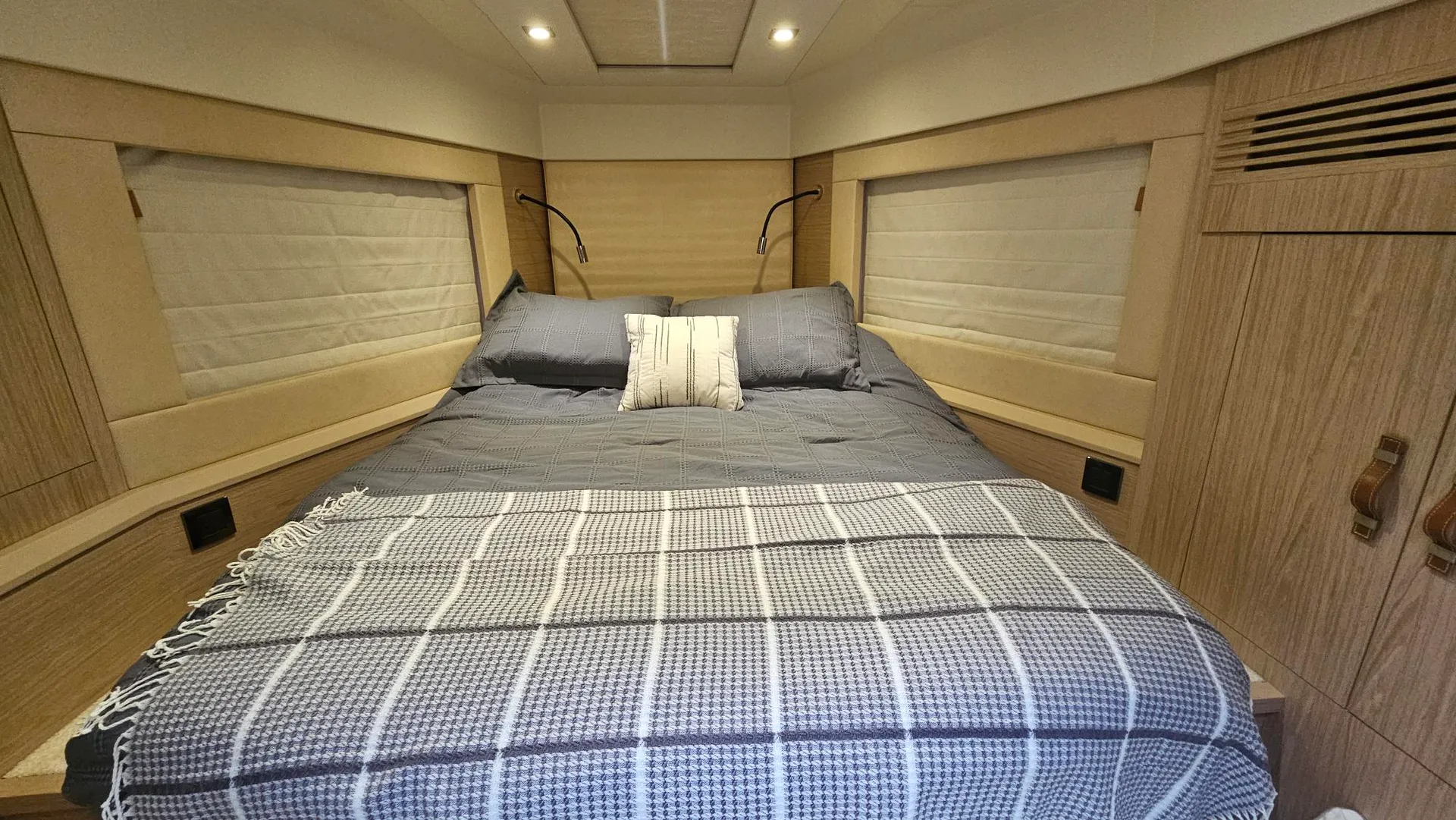 Beneteau Charter with Paddleboards, A/C Cabin & Sandbar Fun