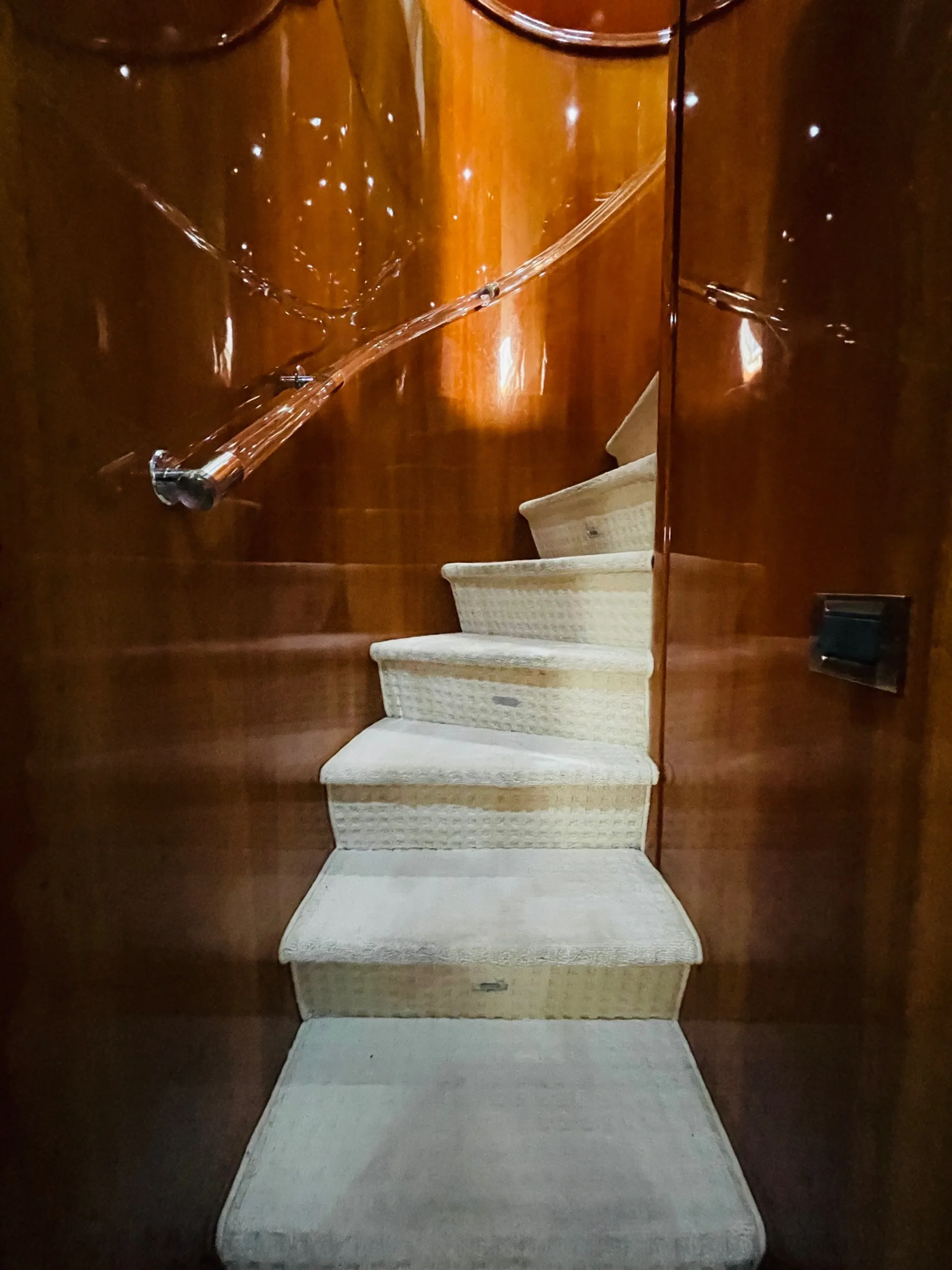 Azimut 85' Flybridge in Miami, FL — photo 10