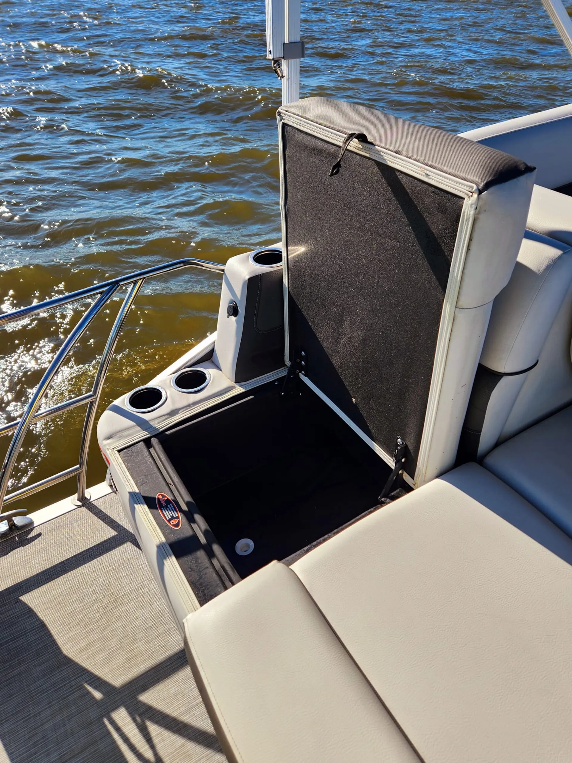 Harris Cruiser 230 Tritoon - Chib