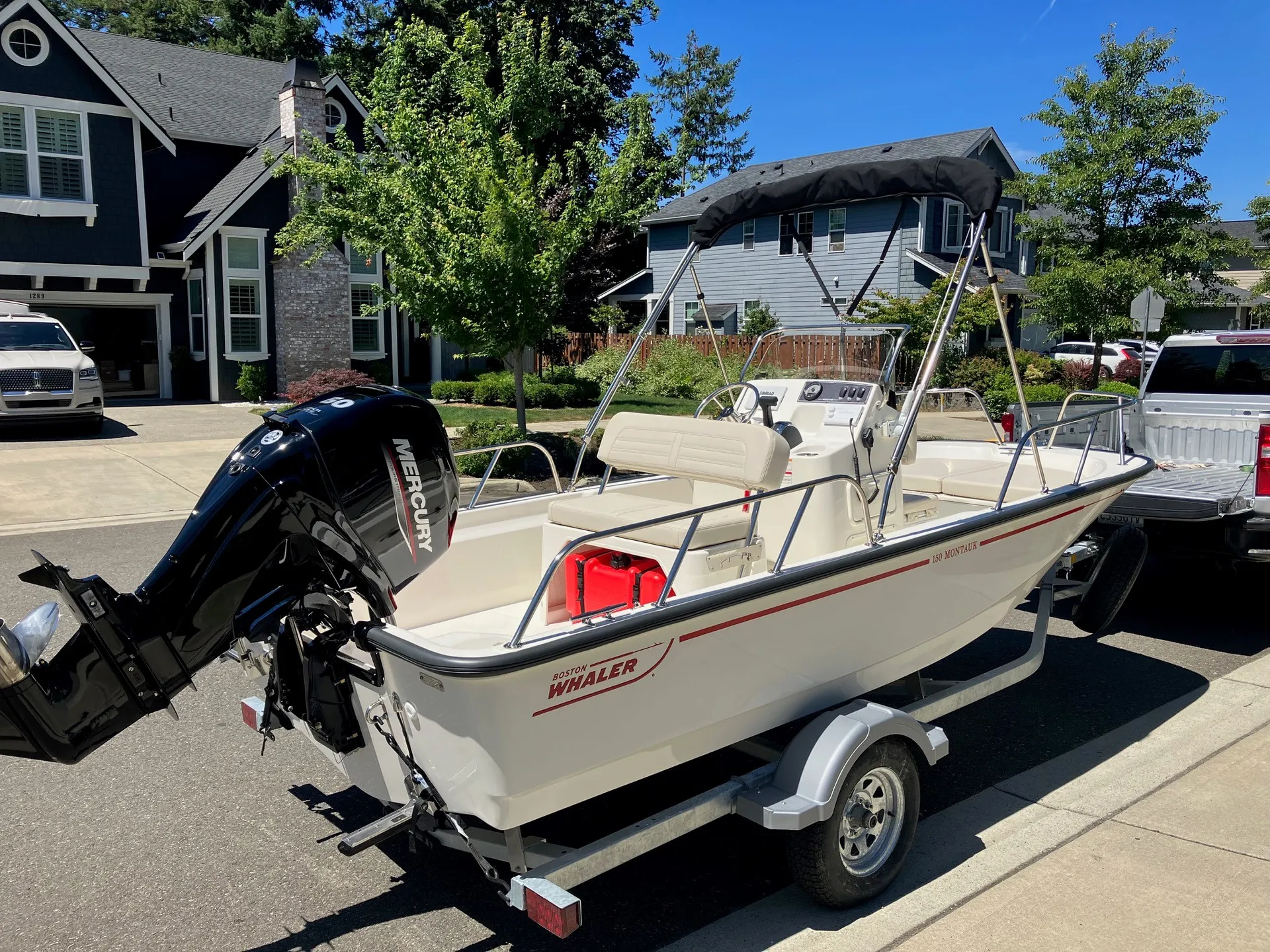 Boston Whaler Montauk in Issaquah, WA — photo 4