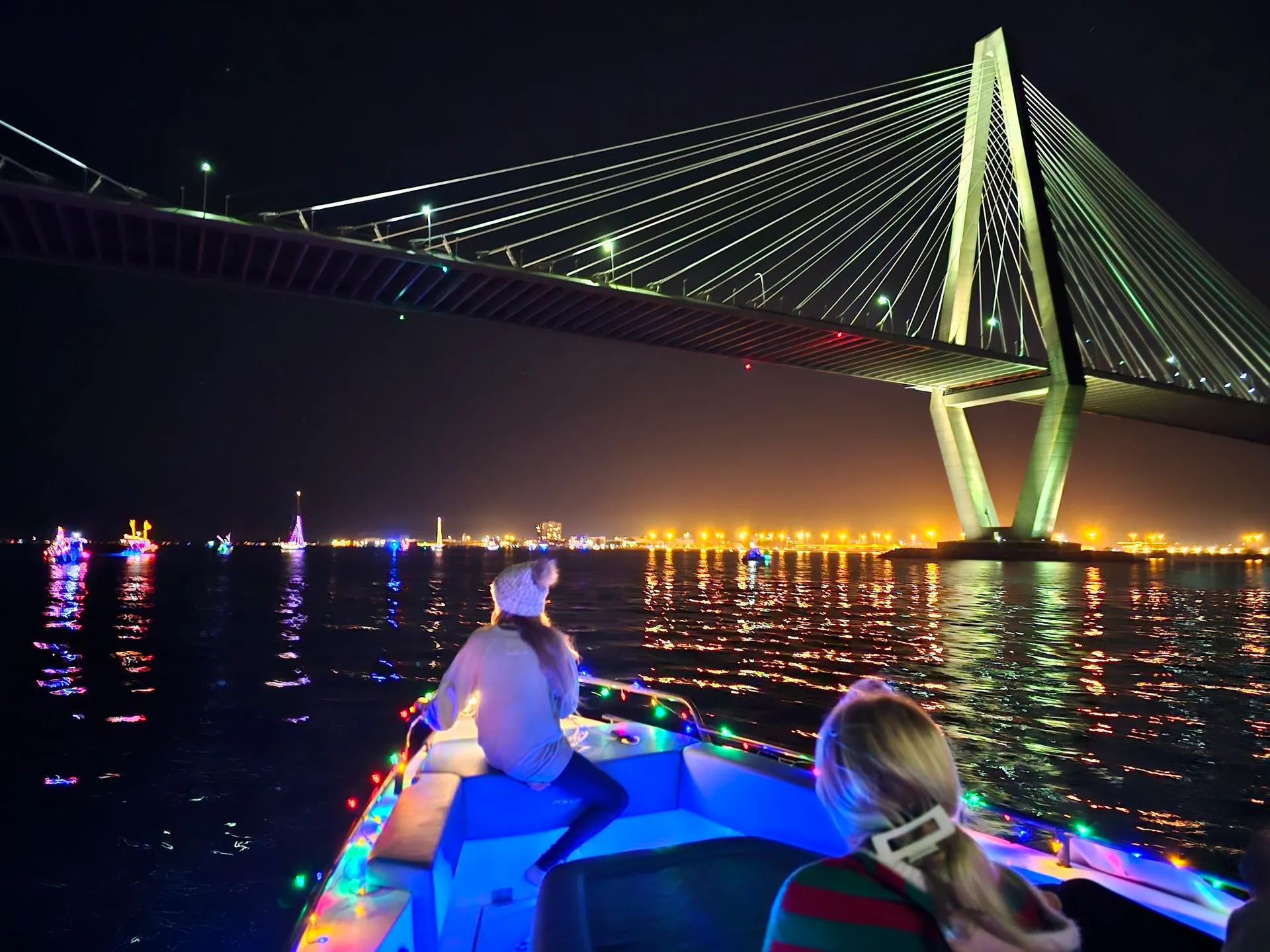 Luxury Axopar 37 Sun Top up to 13 guests! Restroom on board!