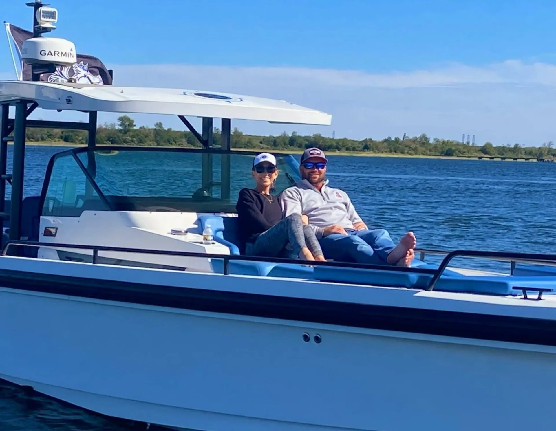 Luxury Axopar 37 Sun Top up to 13 guests! Restroom on board!