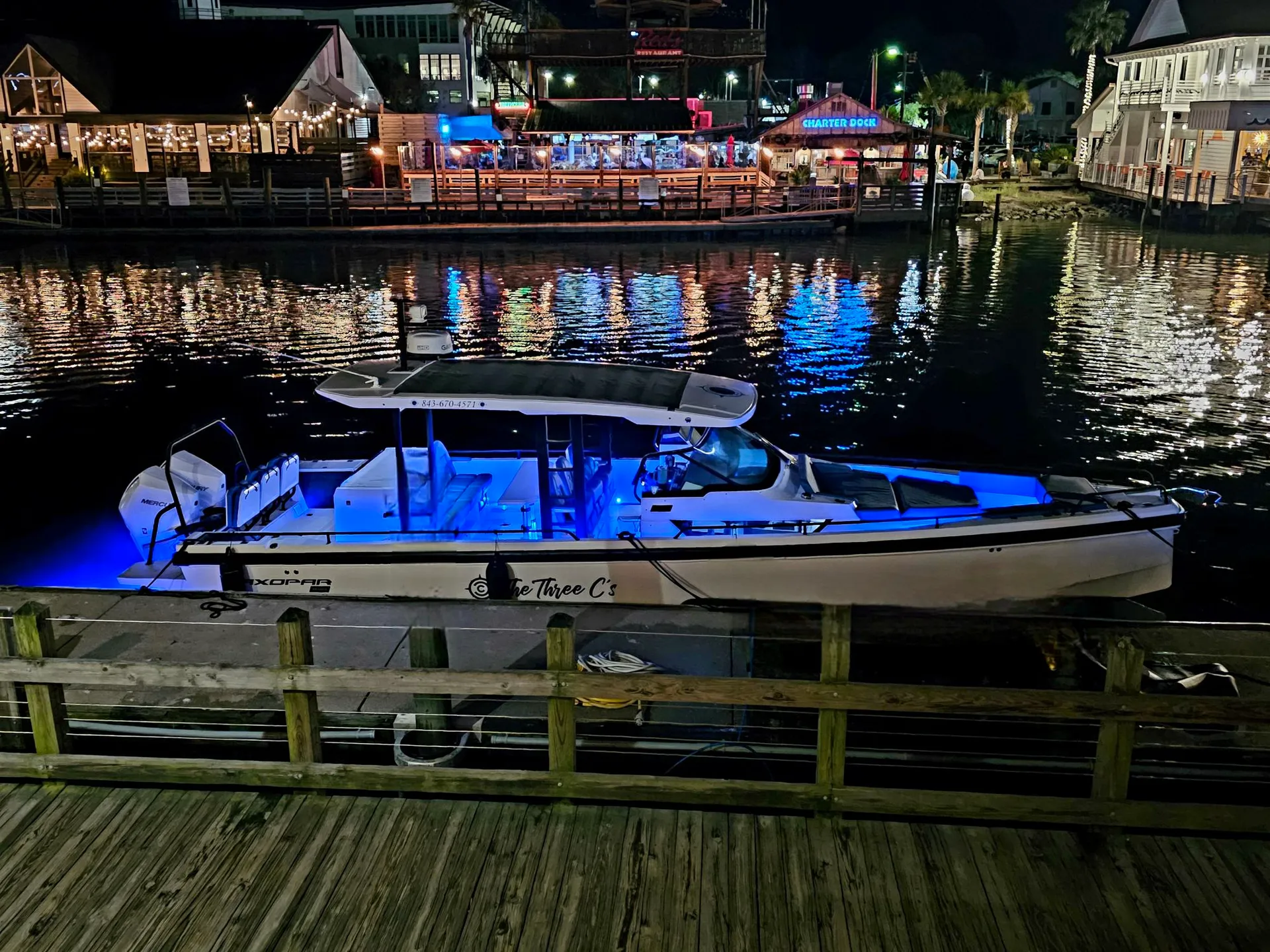 Luxury Axopar 37 Sun Top up to 13 guests! Restroom on board!