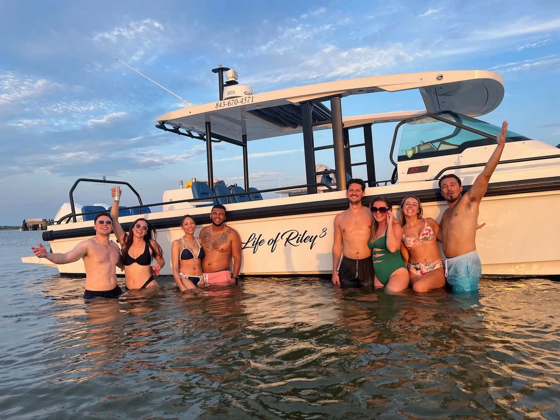 Luxury Axopar 37 Sun Top up to 13 guests! Restroom on board!