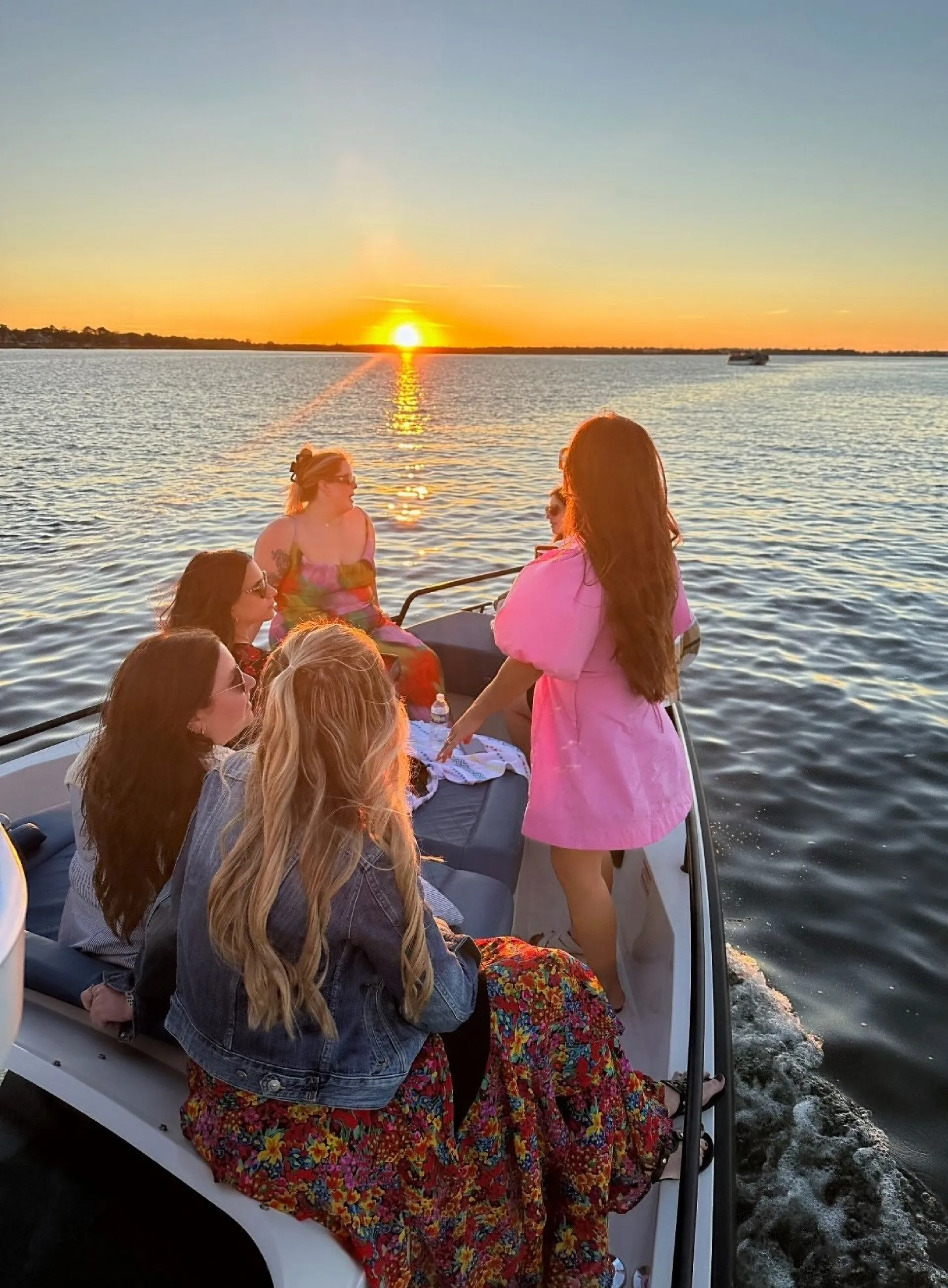 Luxury Axopar 37 Sun Top up to 13 guests! Restroom on board!