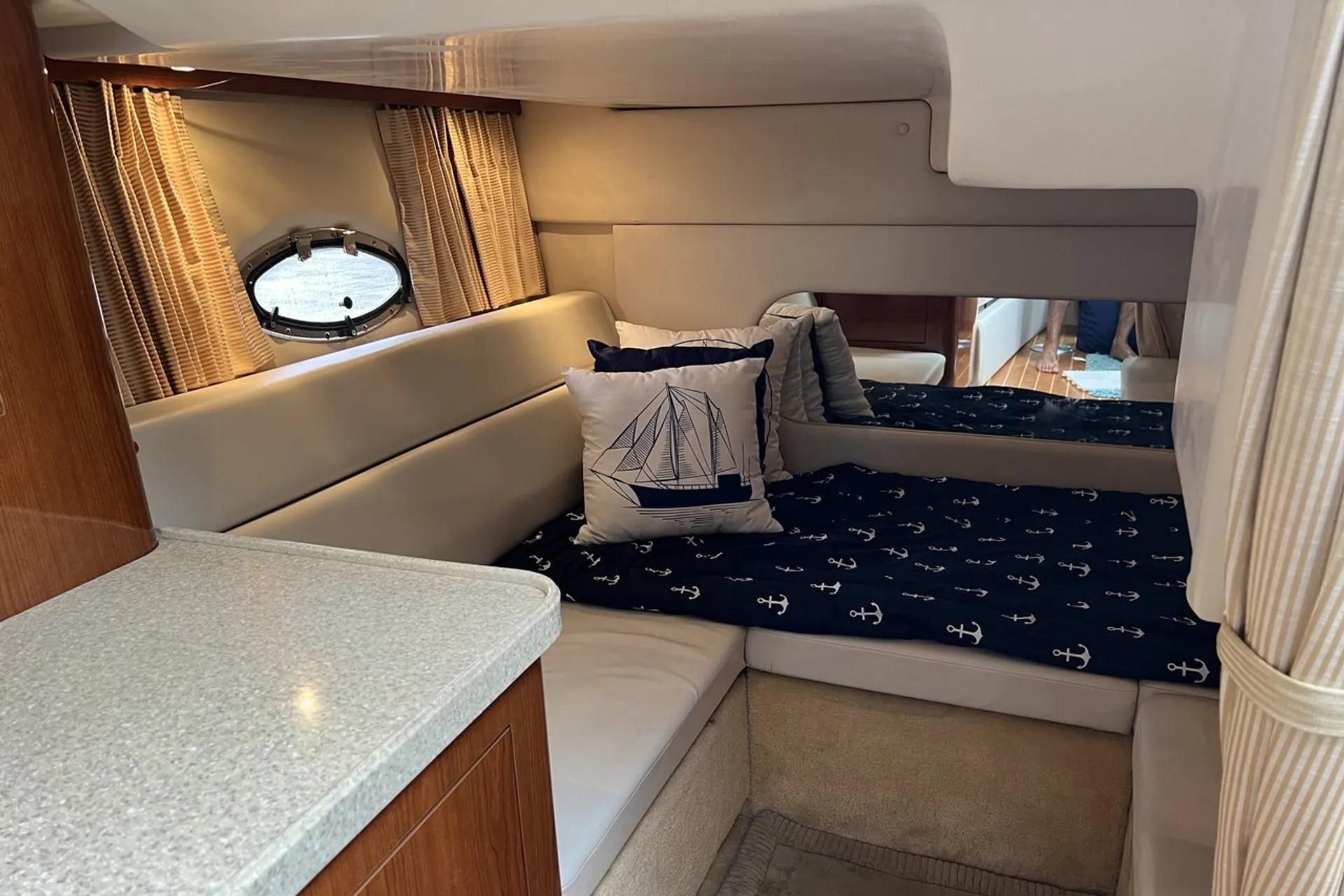 Regal 3360 in Stamford, CT — photo 4