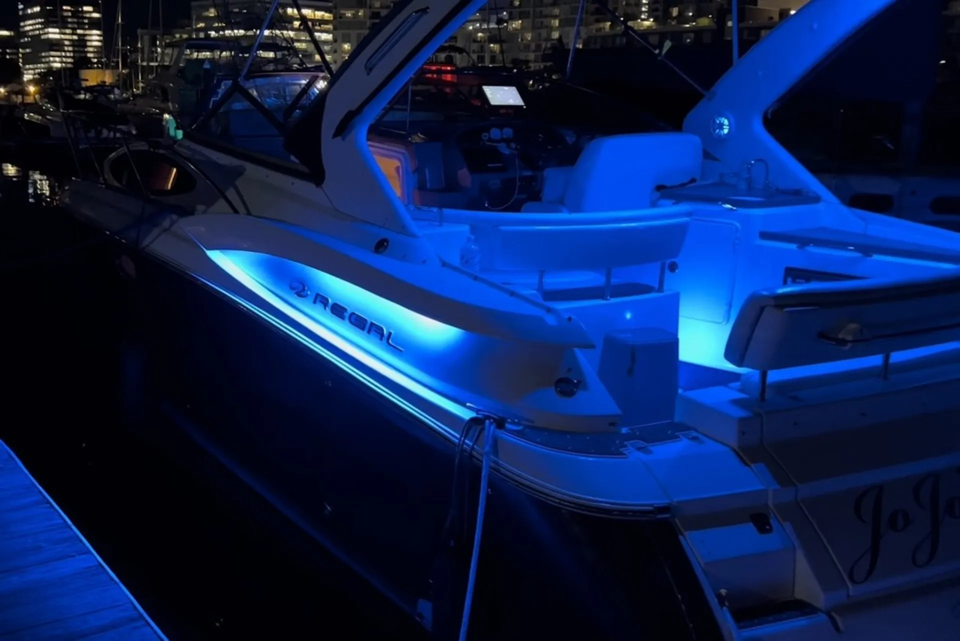 Regal 3360 in Stamford, CT — photo 5