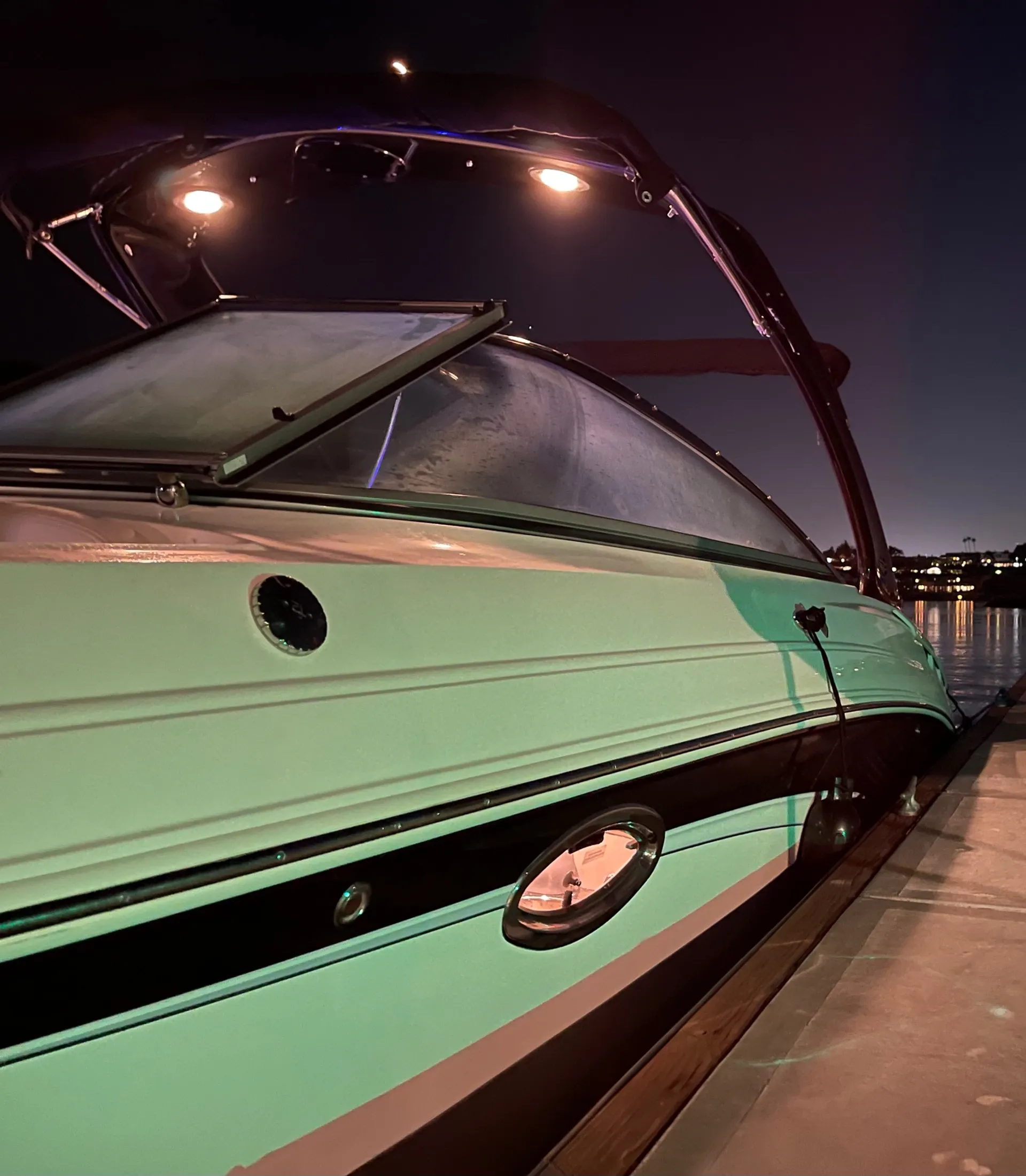 GET 1HR FREE! Eye Catching Chaparrel Ssx Yacht Certified⚓️Long Beach  