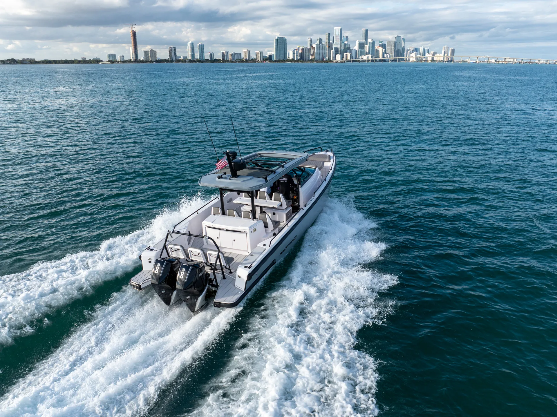AXOPAR 37 Brabus – The Perfect Luxury Day Boat for Miami
