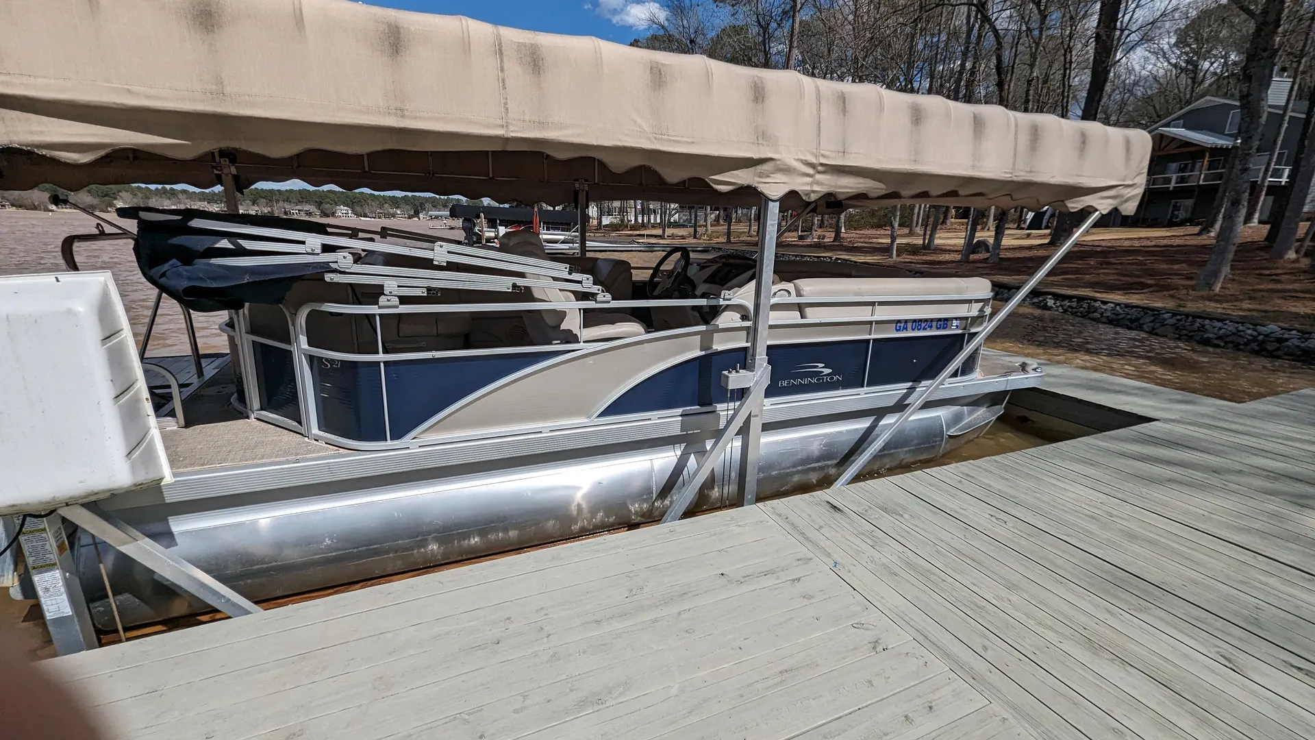 2015 Bennington 21' SLX Tritoon