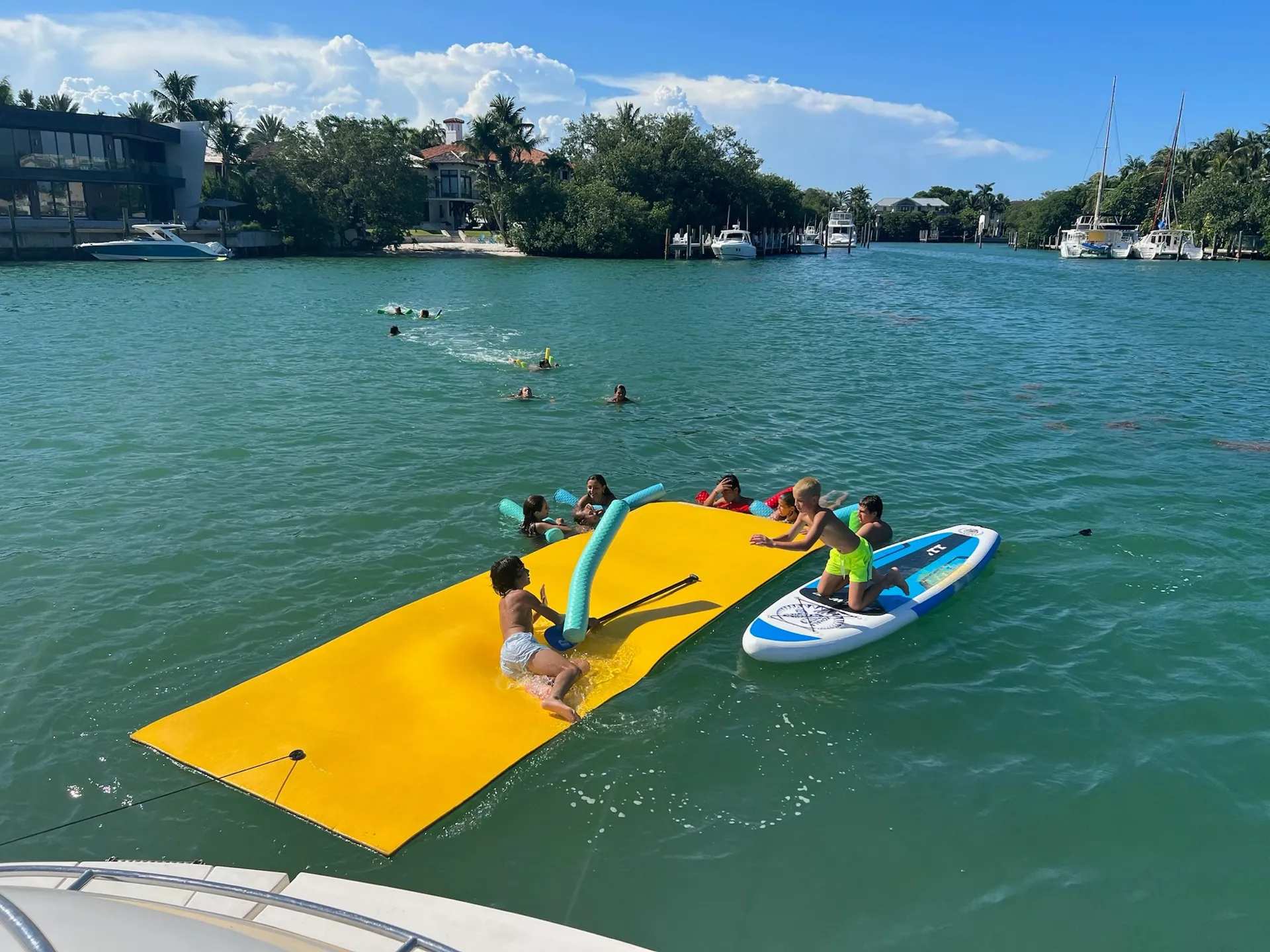 TOP BOAT! Beautiful 60' Sea Ray - most affordable 60’ yacht! 