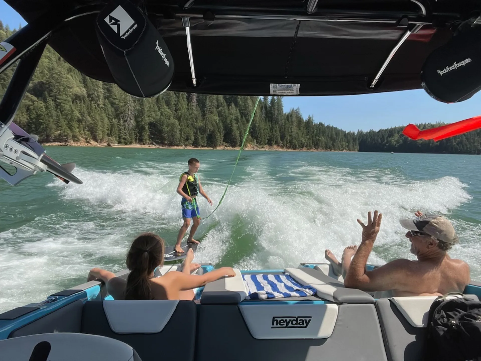Folsom lake, Wakesurf, Tubing, Relaxing