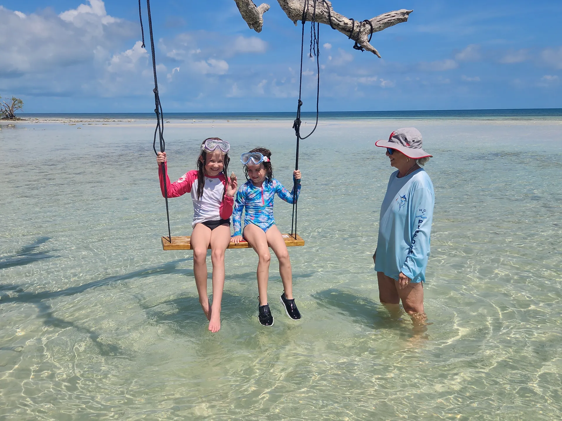 SYLVAN MARINE 8522 MIRAGE LZ in Key West, FL — photo 4