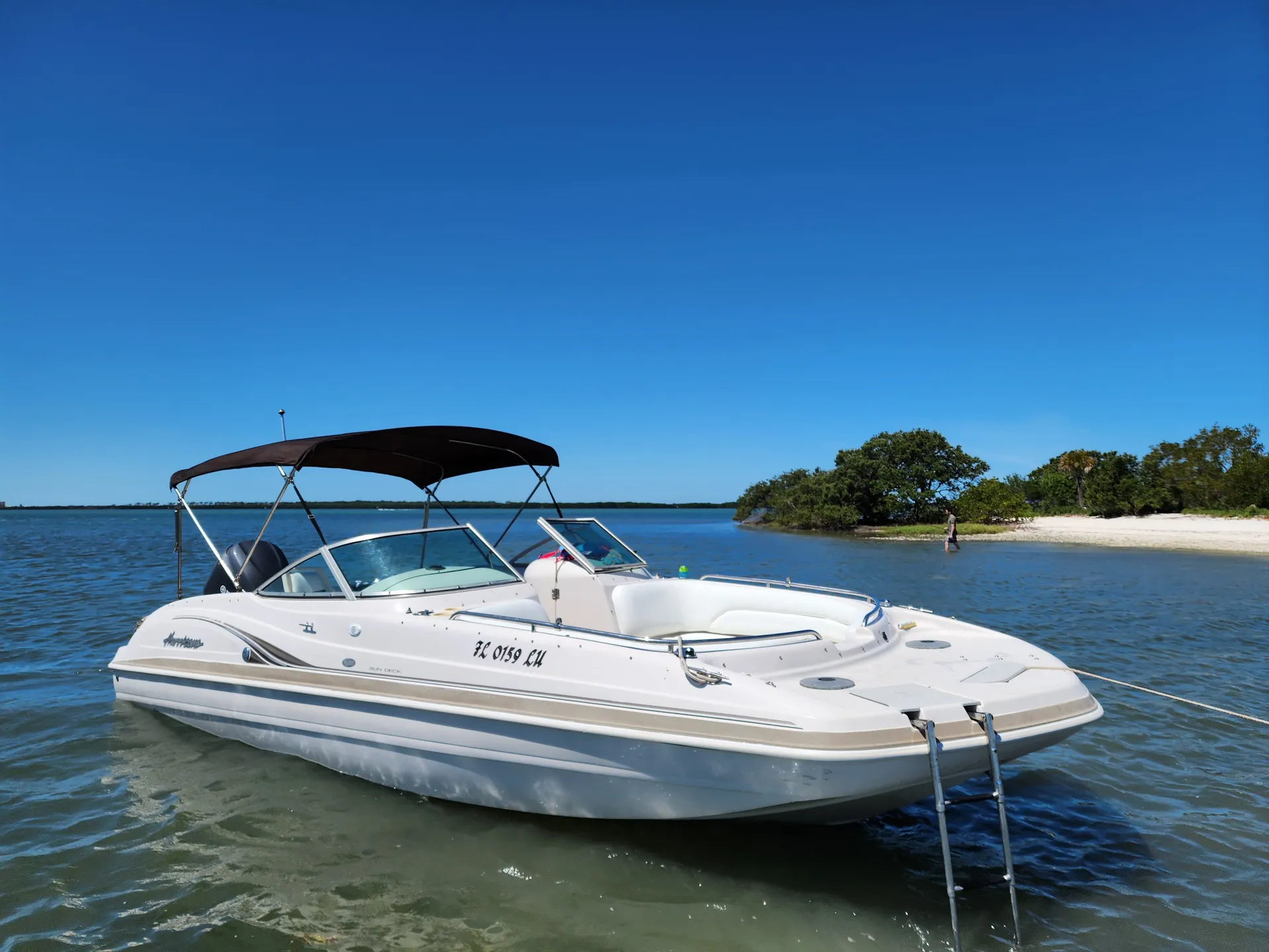 Hurricane Boats SD 237 in Belleair Bluffs, FL — photo 2