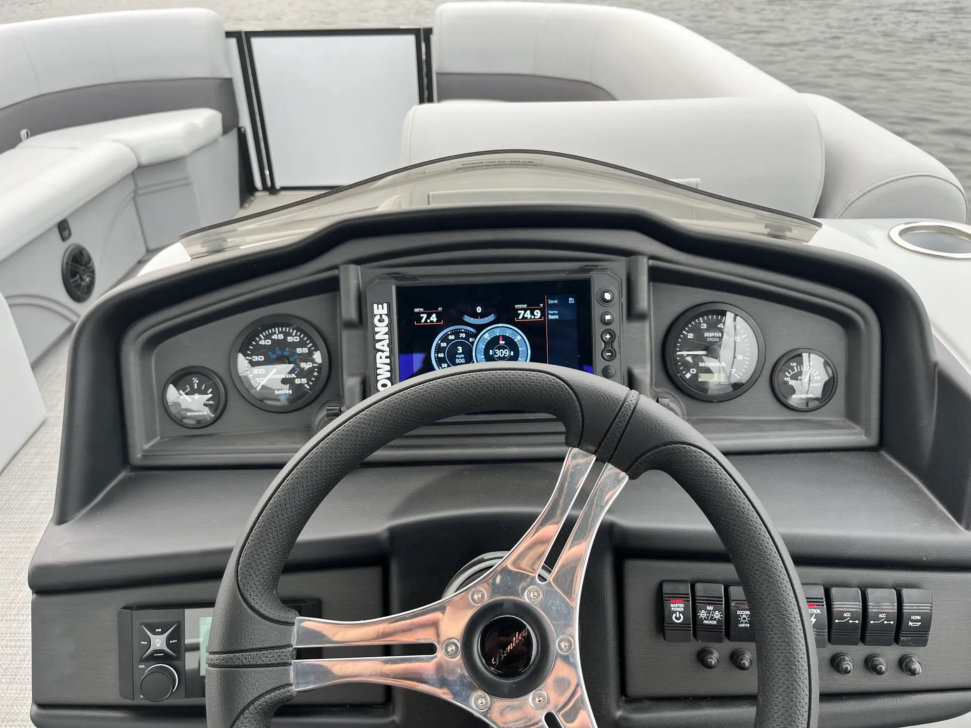 Luxury Bentley Pontoon 