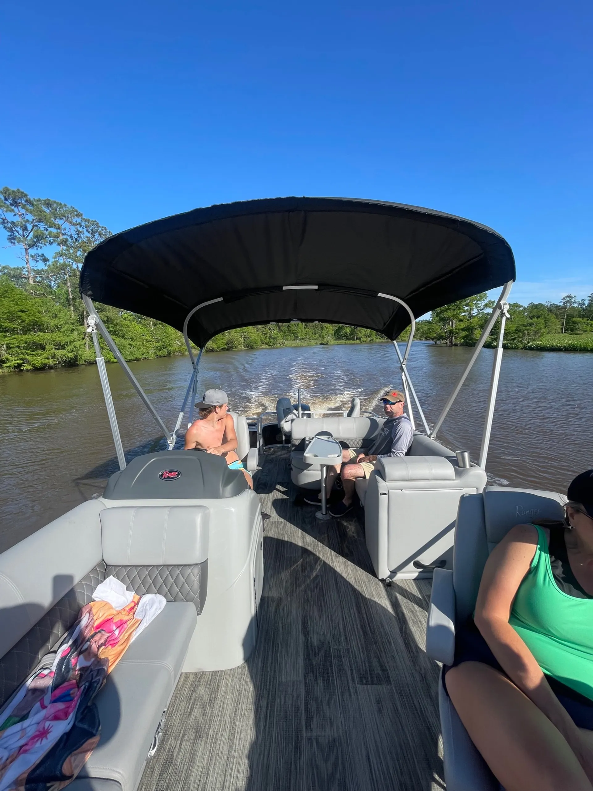RANGER BOATS (AR) 220FC in Hemphill, TX — photo 10