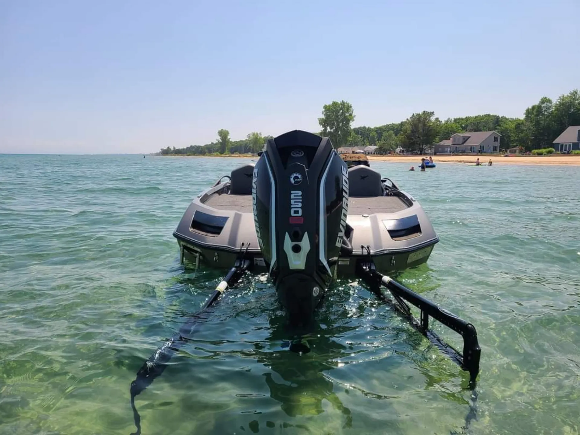Vexus VX21Bass Boat (Tournament Ready)