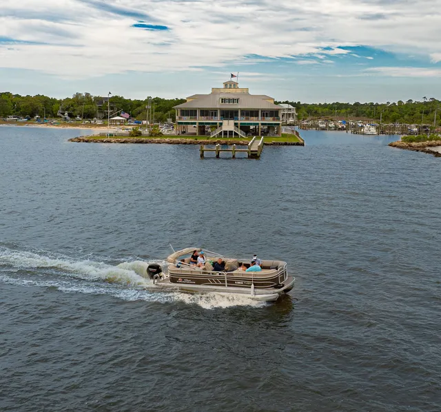 Rent a SUN TRACKER pontoon in Bay St. Louis, MS near me