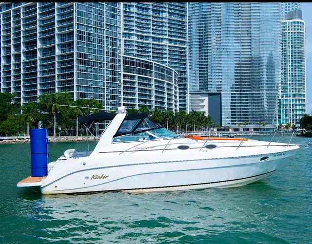 Rent a Rinker Boats motor yacht in Miami, FL near me