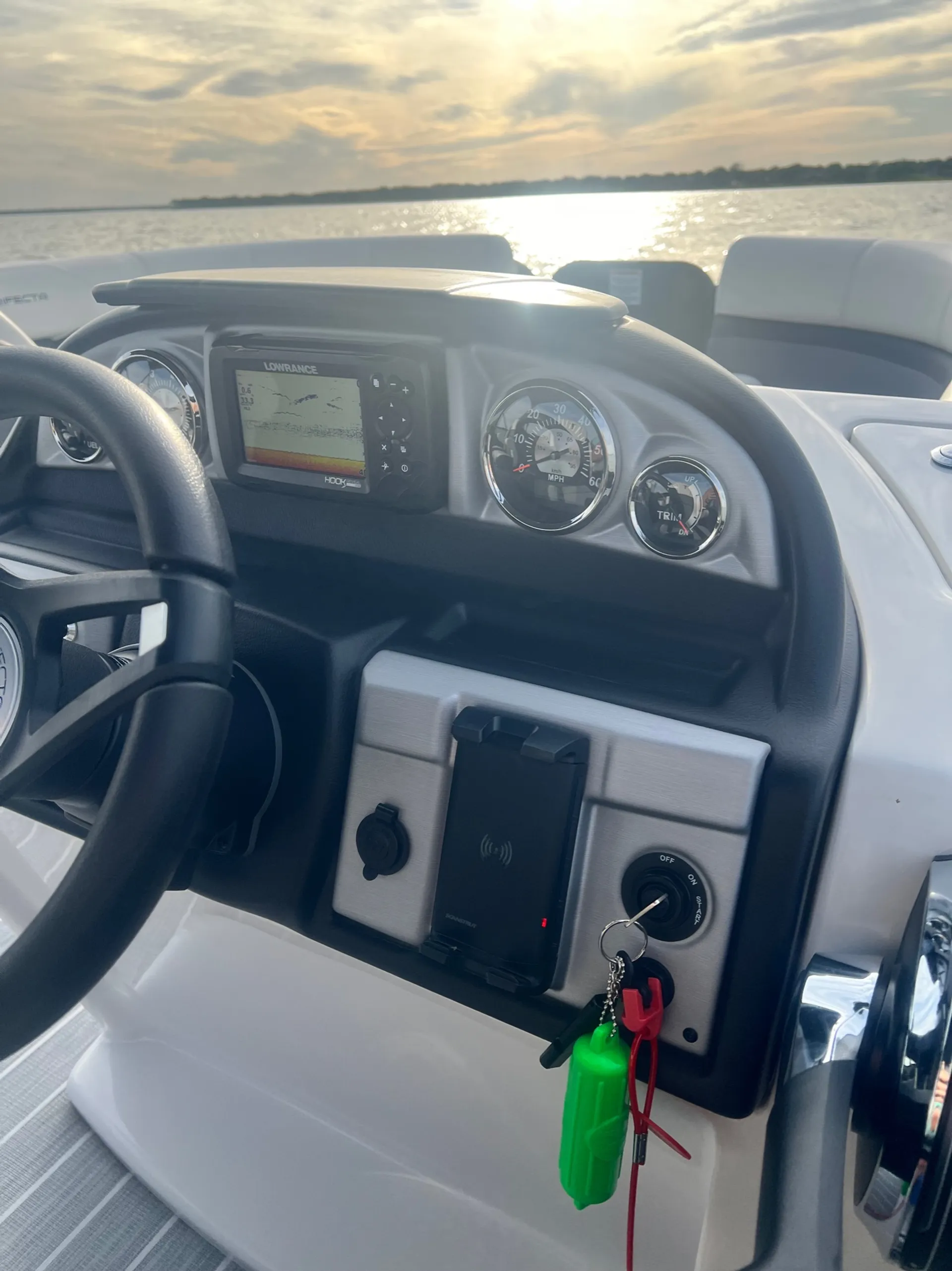 Experience an Epic Lake Journey with Envy Rentals