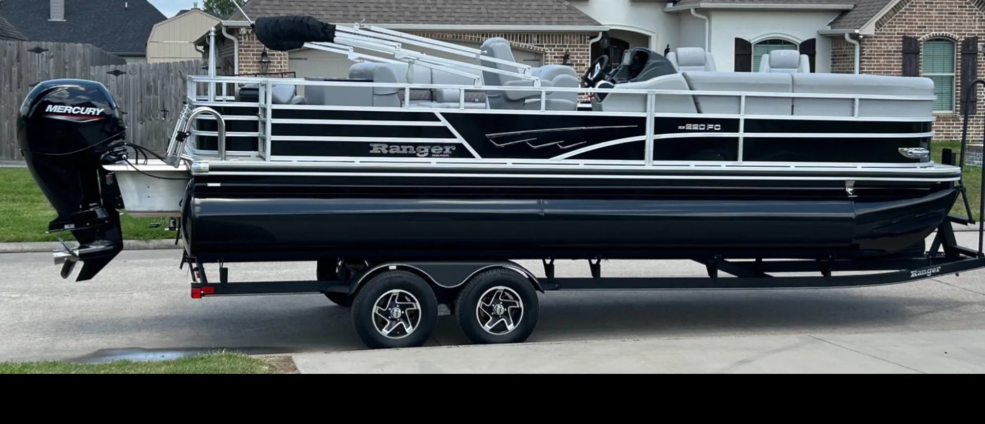 RANGER BOATS (AR) 220FC in Hemphill, TX — photo 2