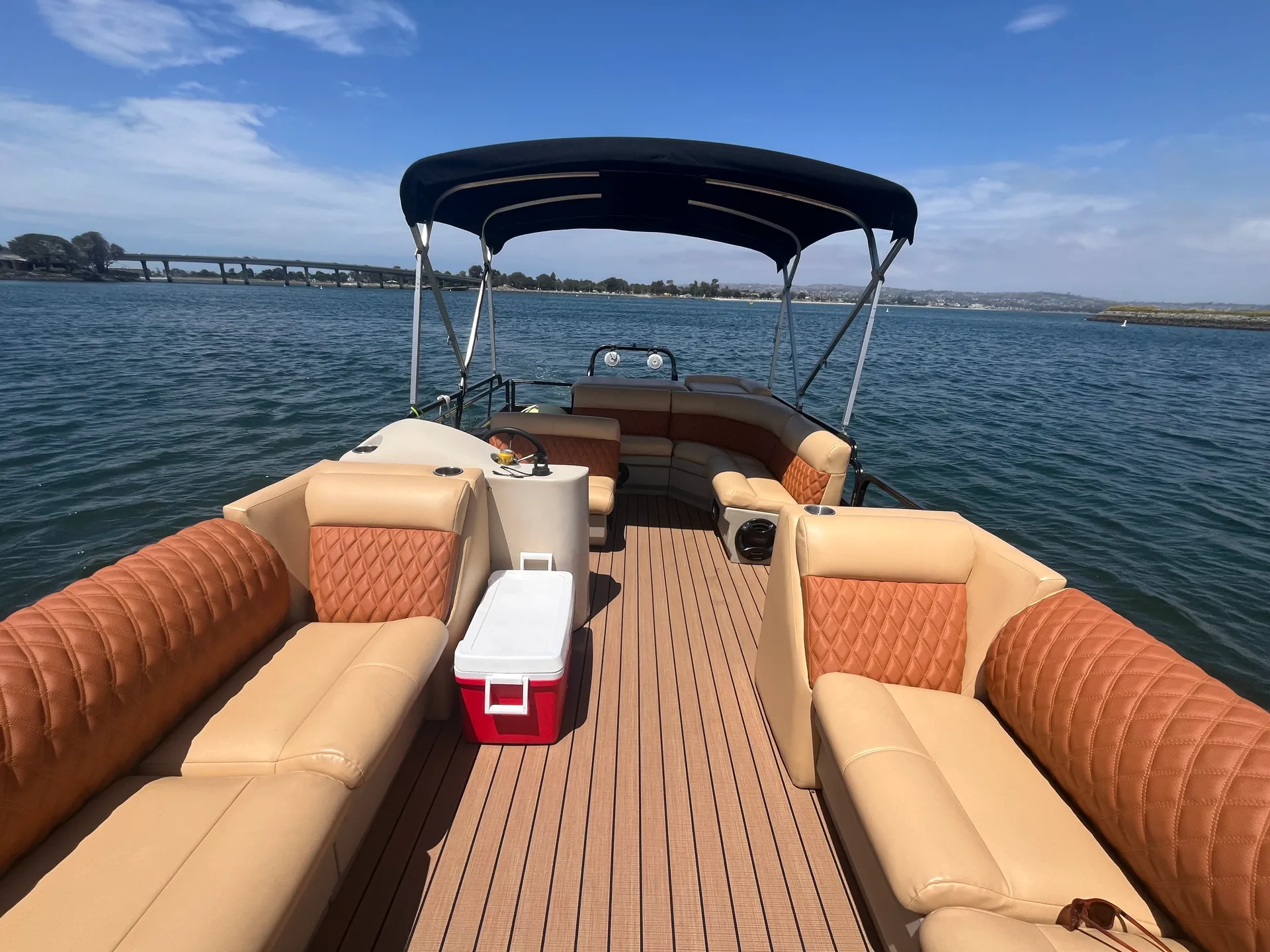 Encore Bentley Bentley Encore 240 Cruise in San Diego, CA — photo 2