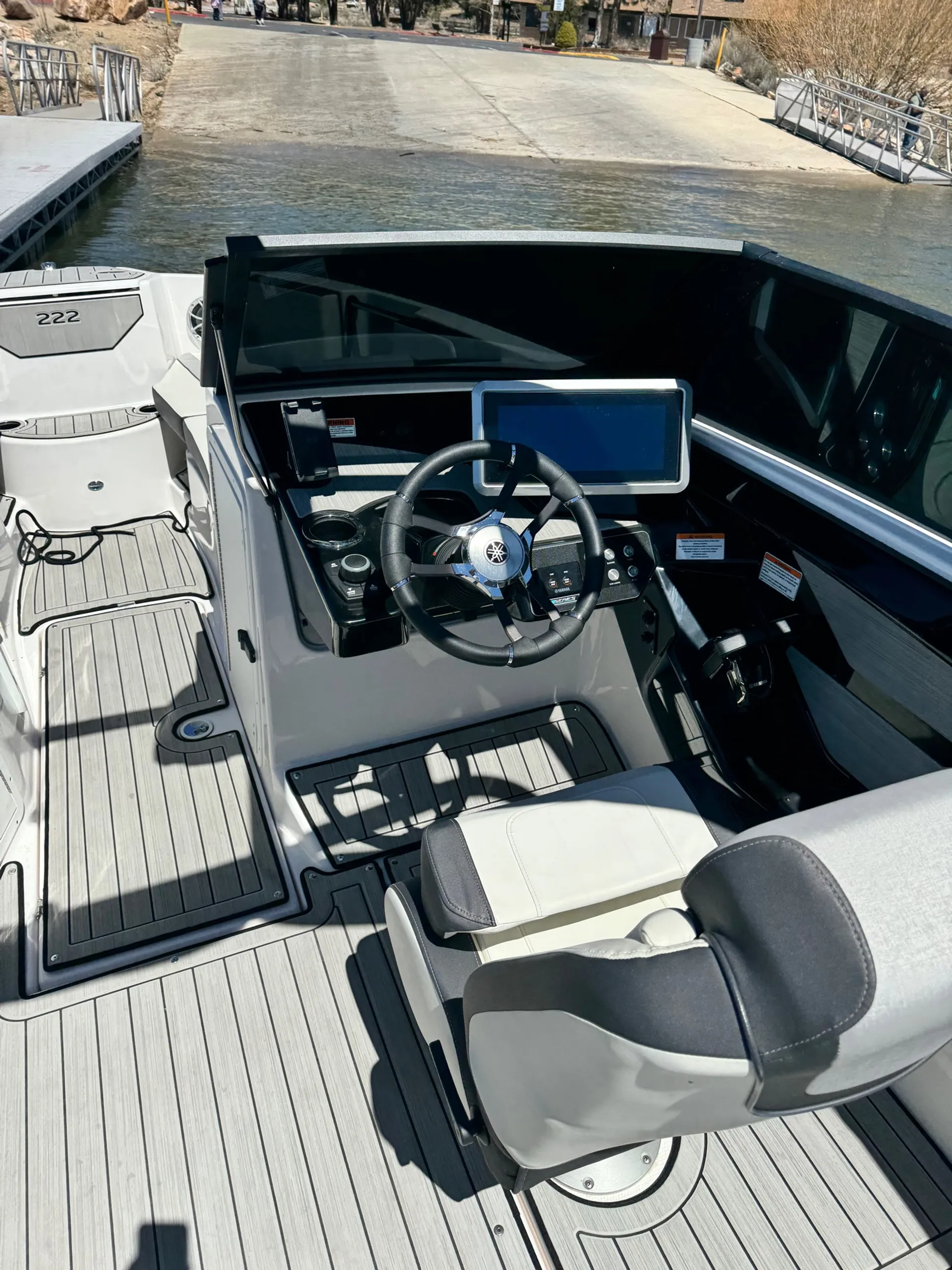 Pickup or Delivery Available! 2023 Yamaha 222 SE 