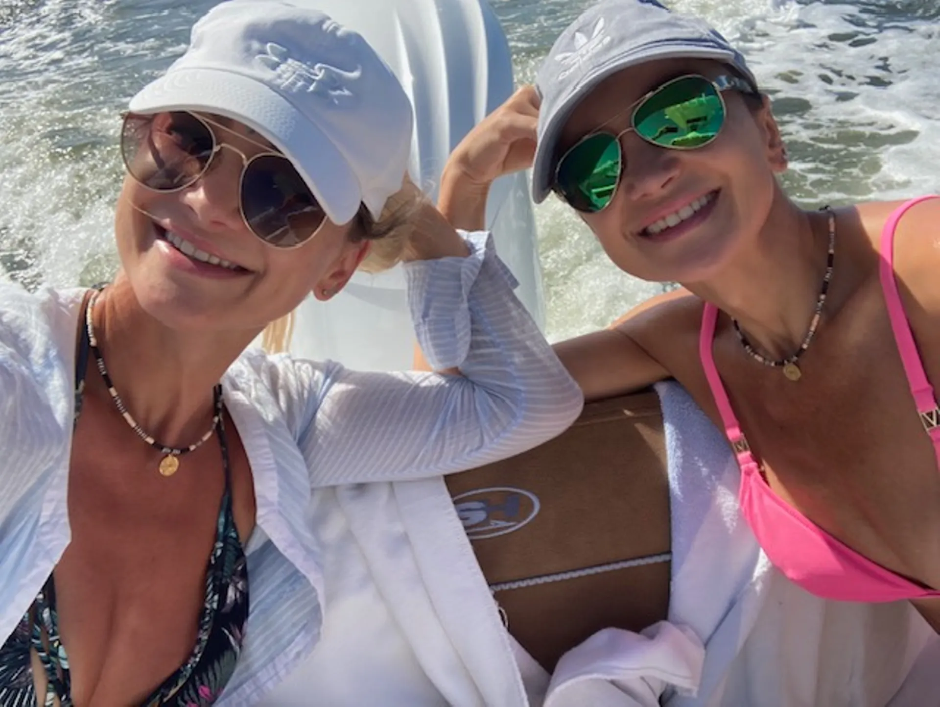 Sarasota Coastal Boat Tours on a brand new 2024 Seahunt Ultra