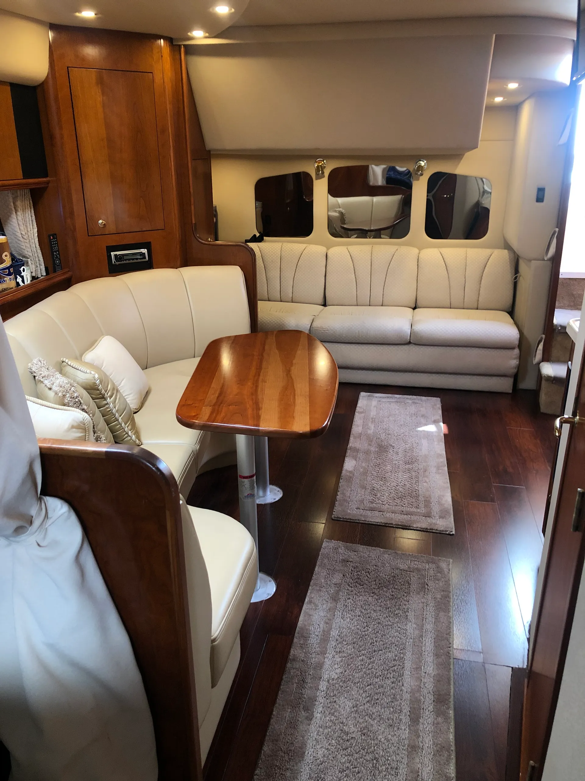 AMAZING! Luxury & Huge 40ft Cruiser Yacht…Welcome Home!