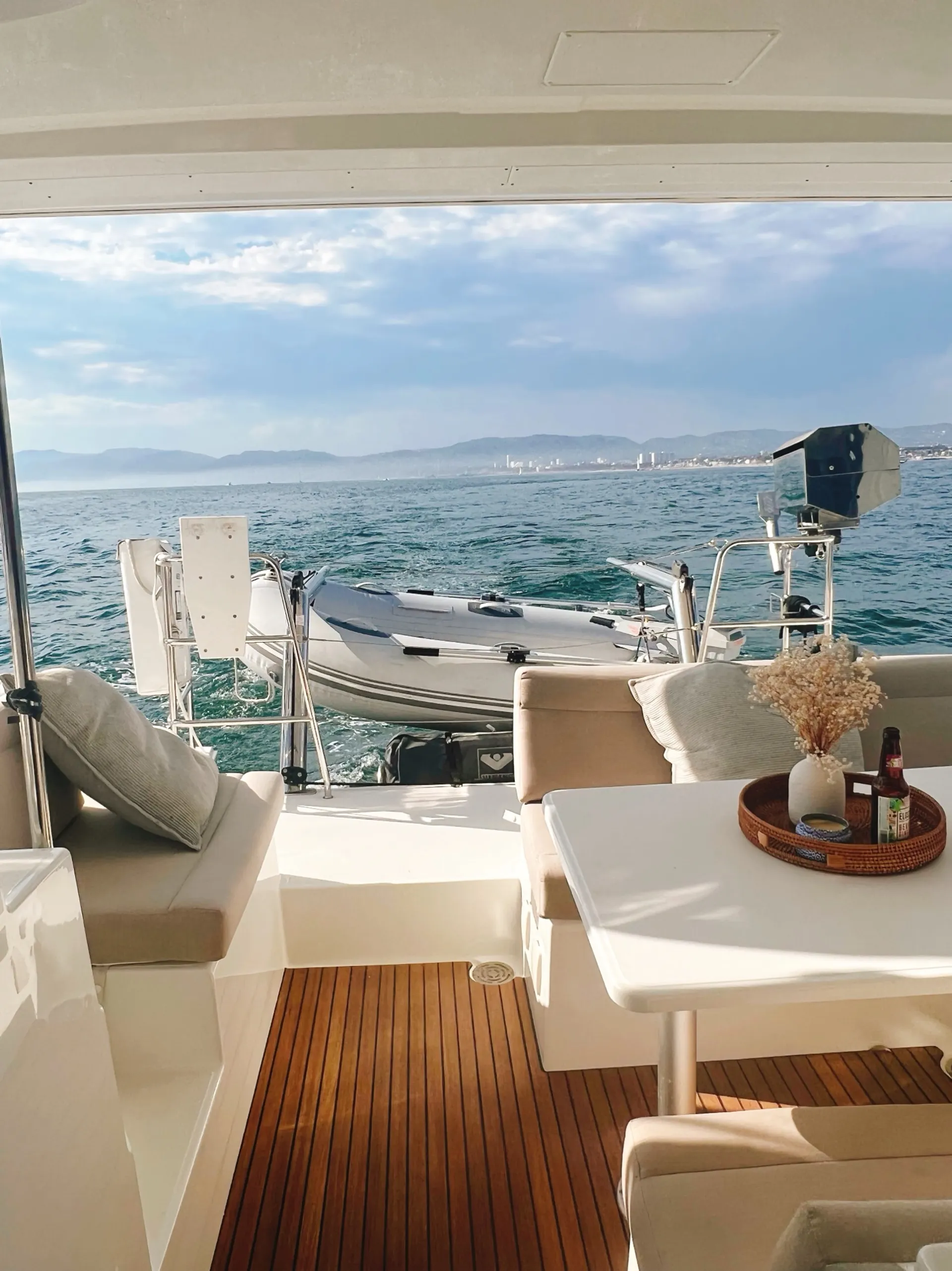 Lagoon  390 in Marina del Rey, CA — photo 4