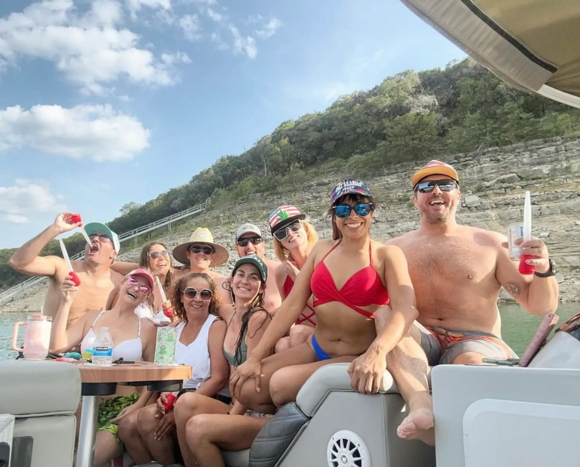 Beautiful and Luxurious Bentley Blue Pontoon for 15 passengers 