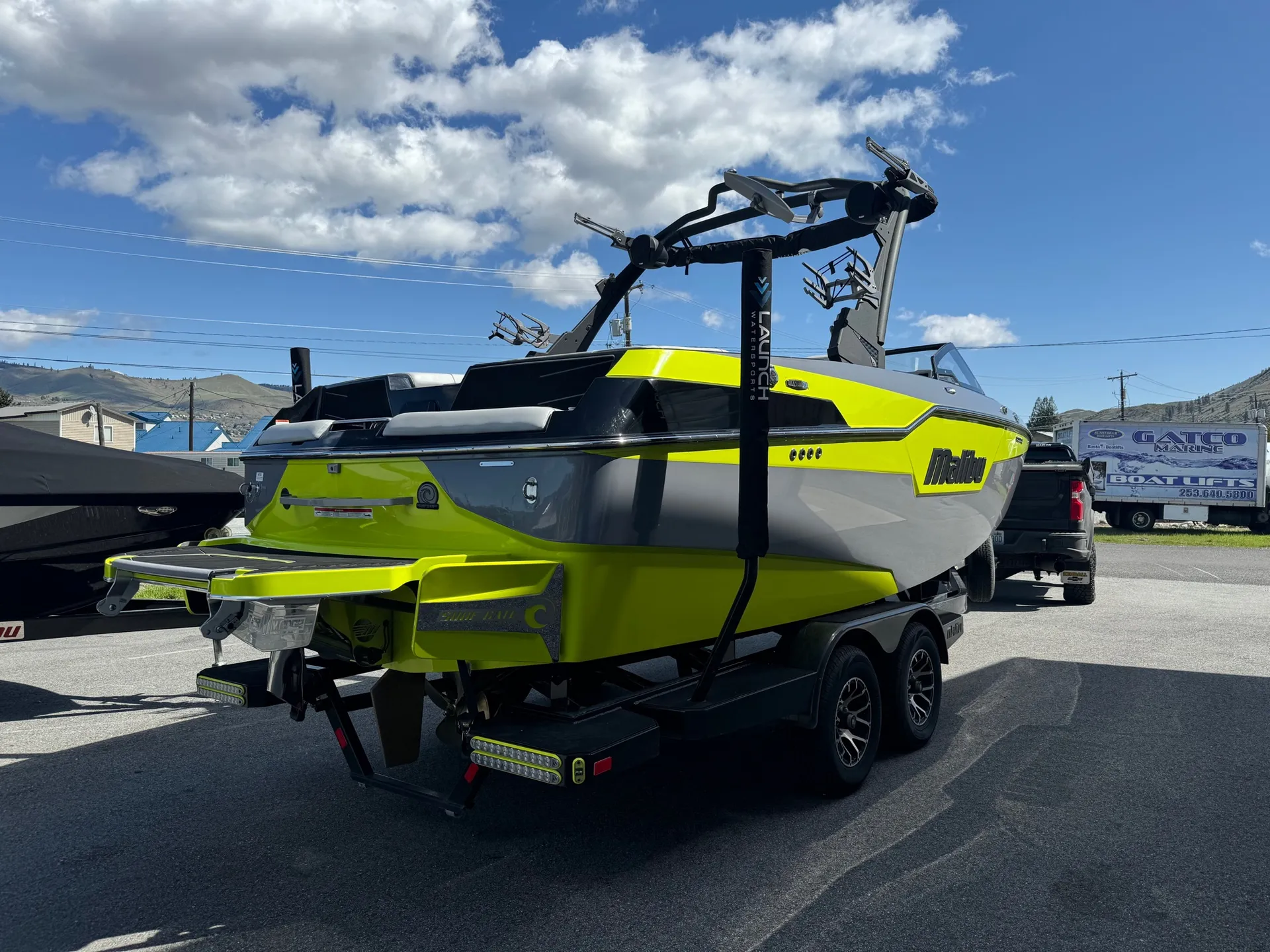 Best surf wave and rental experience in Chelan (check my reviews!)