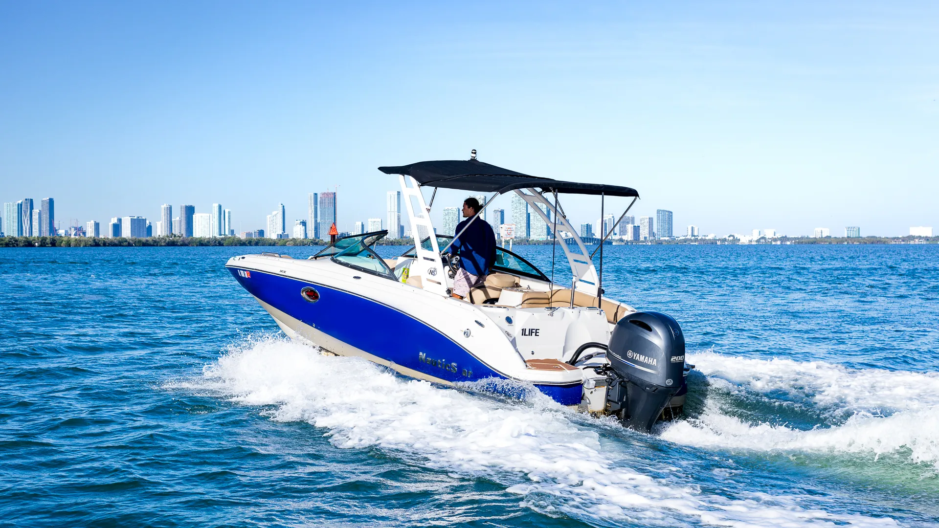 Unique Private Boat Tour in Miami !