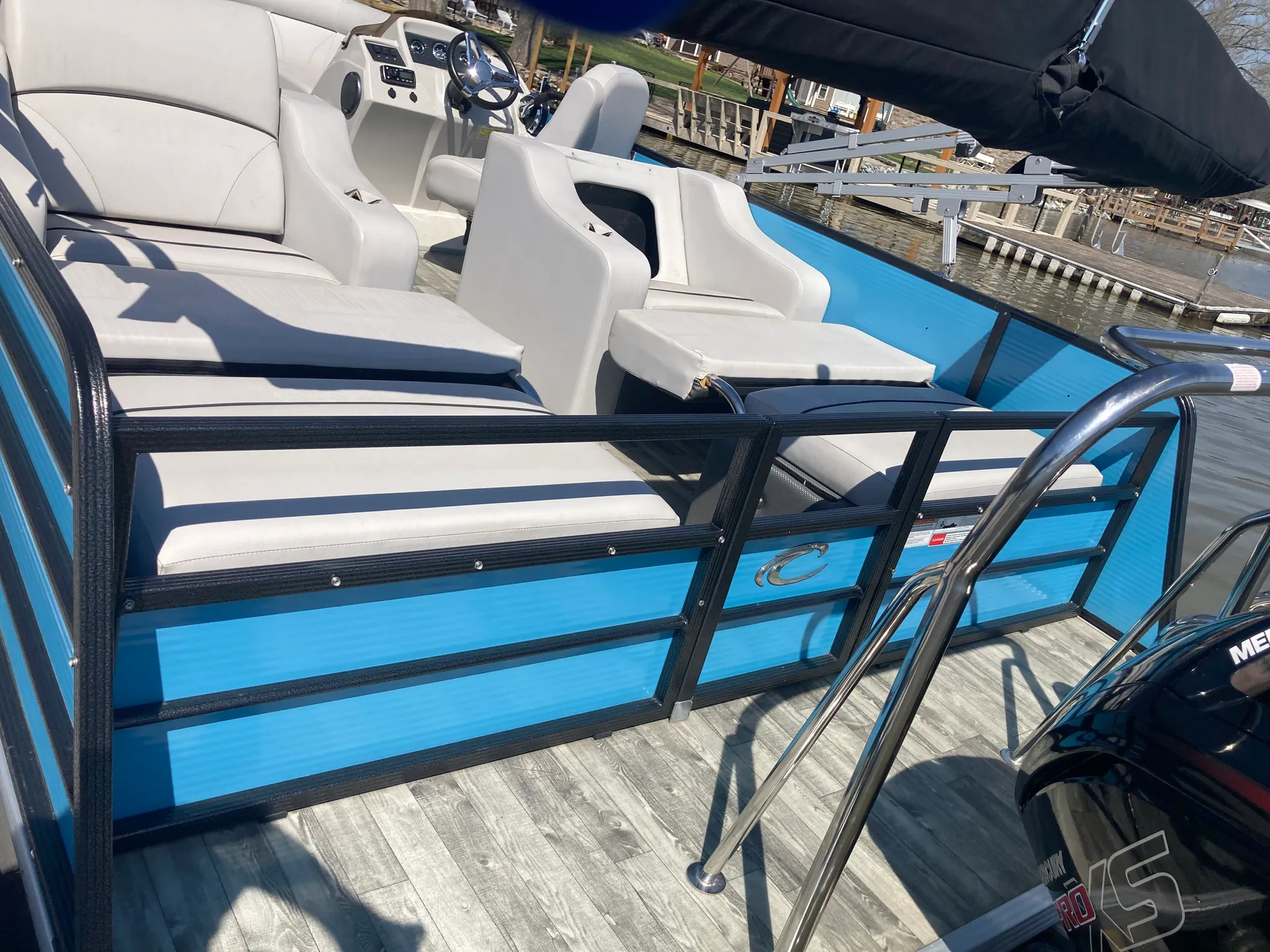 CREST PONTOONS 220 SLRC CREST I in New London, NC — photo 8