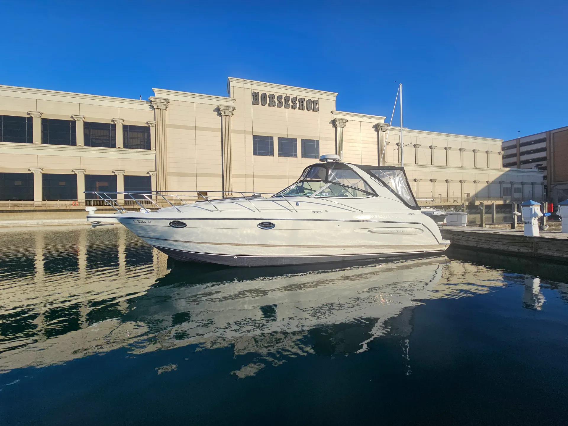 Maxum 3300 SCR in Hammond, IN — photo 4