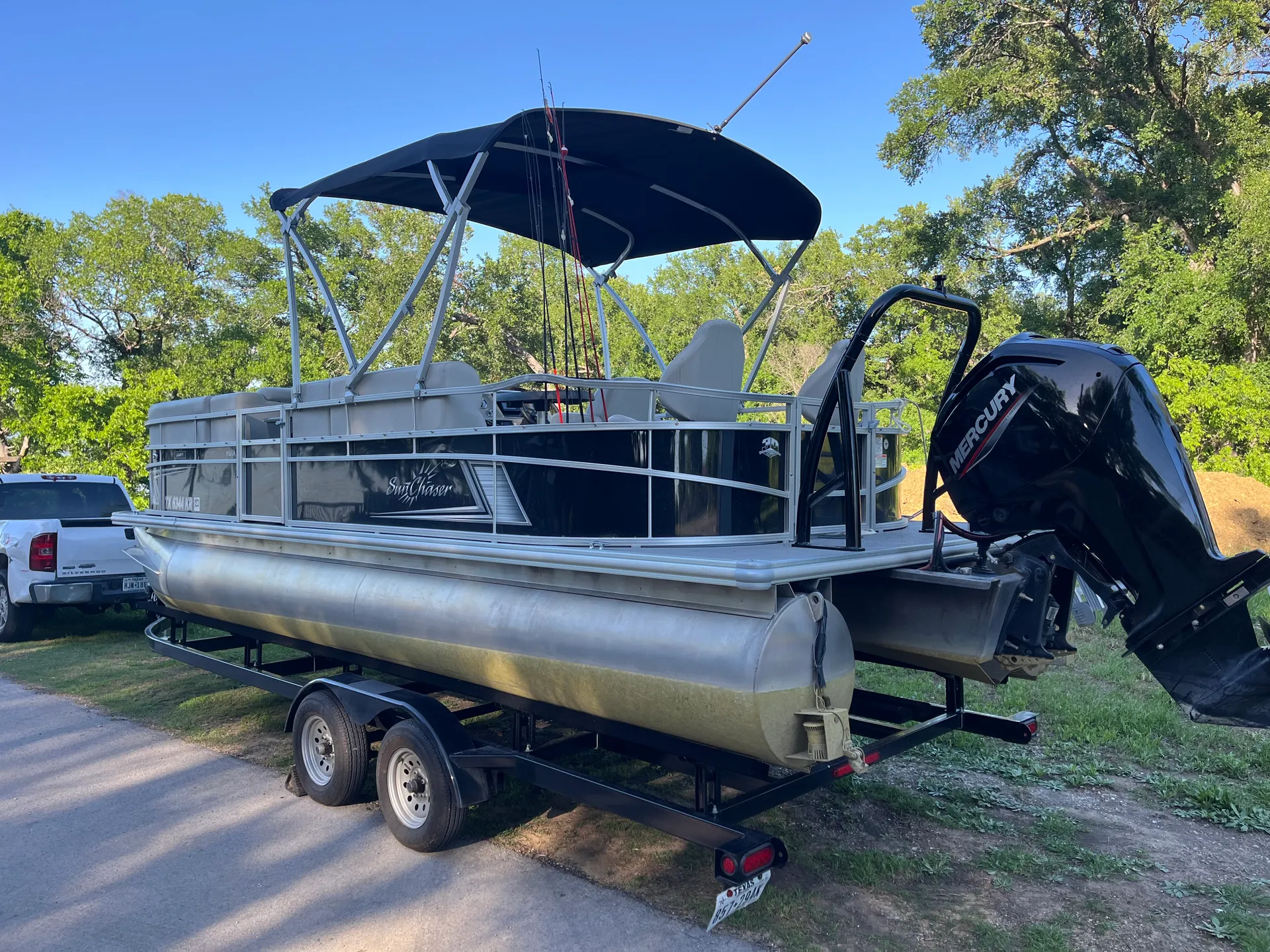 SUNCHASER GENEVA FISH 22 4.0 TRITOON in The Colony, TX — photo 4