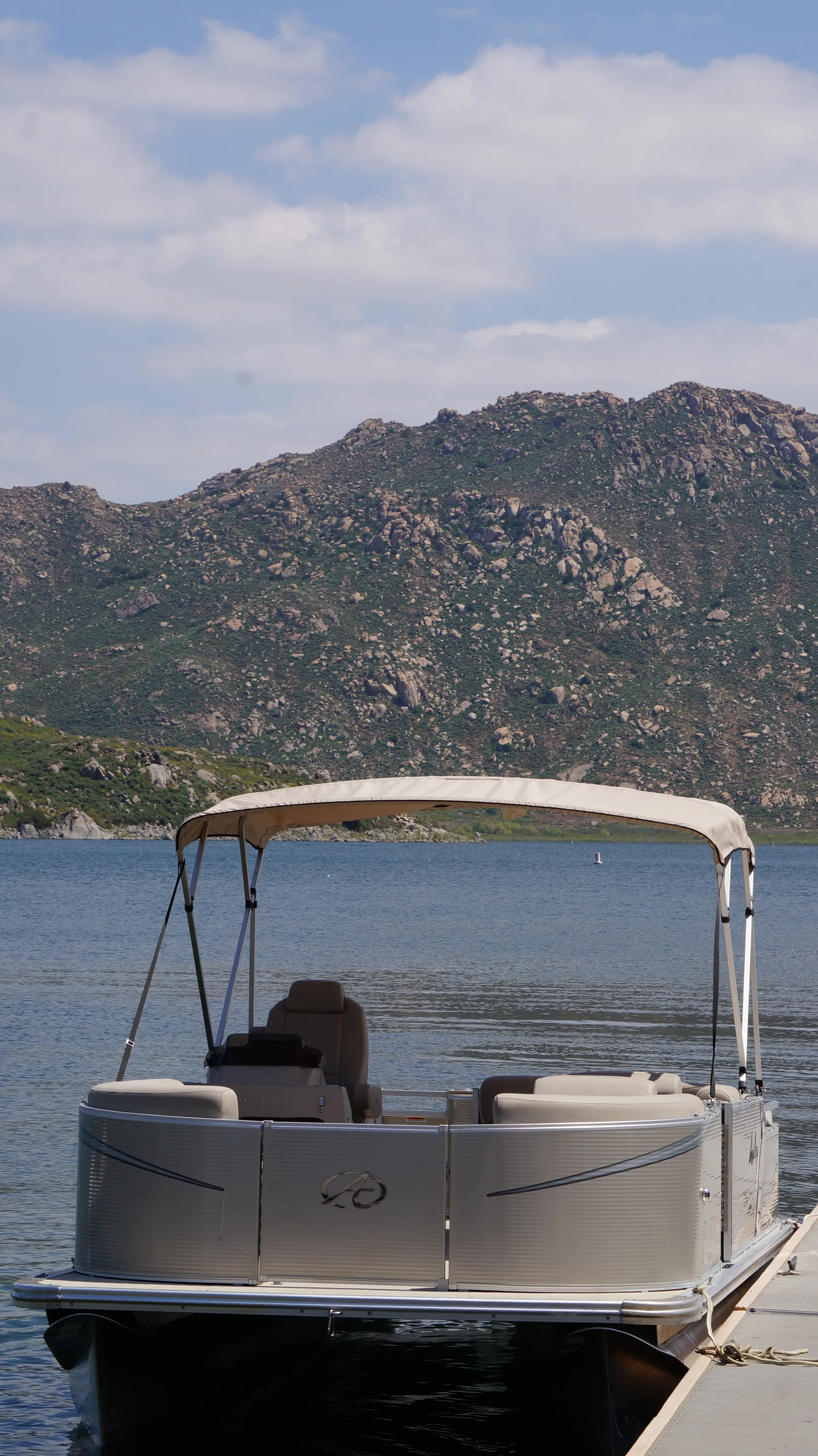 2021 AVALON 2285 FISHER