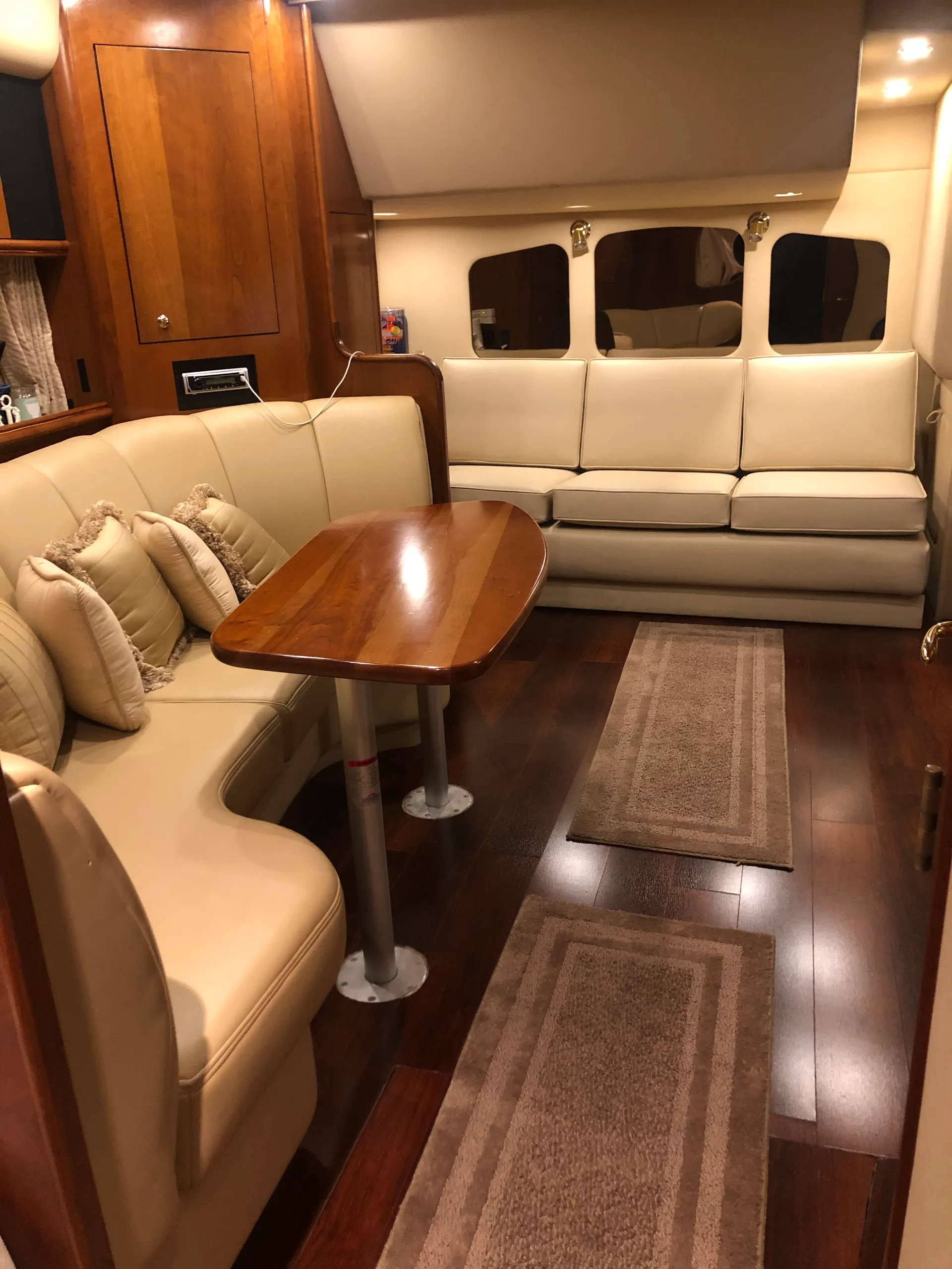 AMAZING! Luxury & Huge 40ft Cruiser Yacht…Welcome Home!