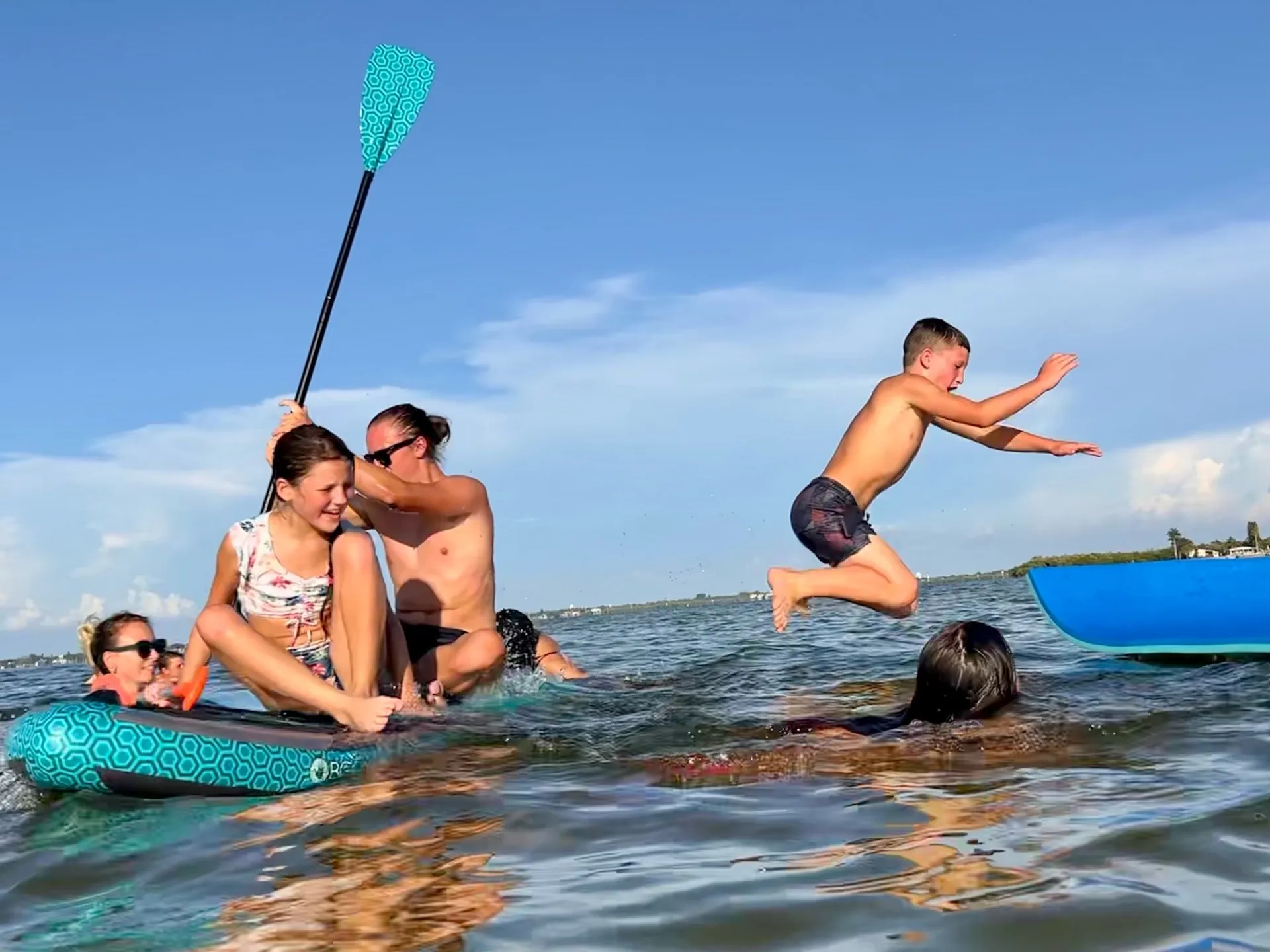 Large Pontoon Boat In Bradenton Manatee