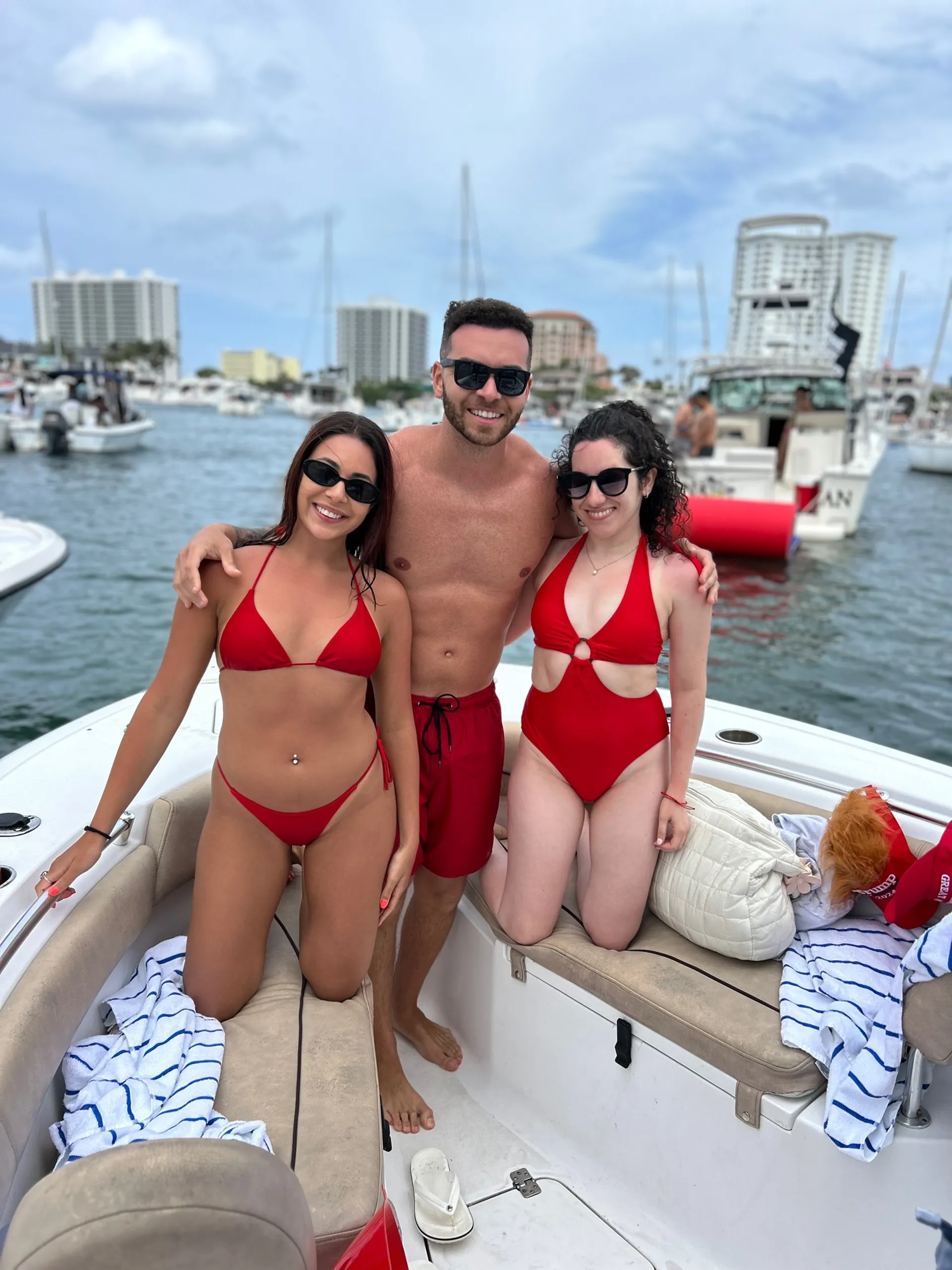 CLEAN! 2020 Sportsman 21ft CENTER CONSOLE