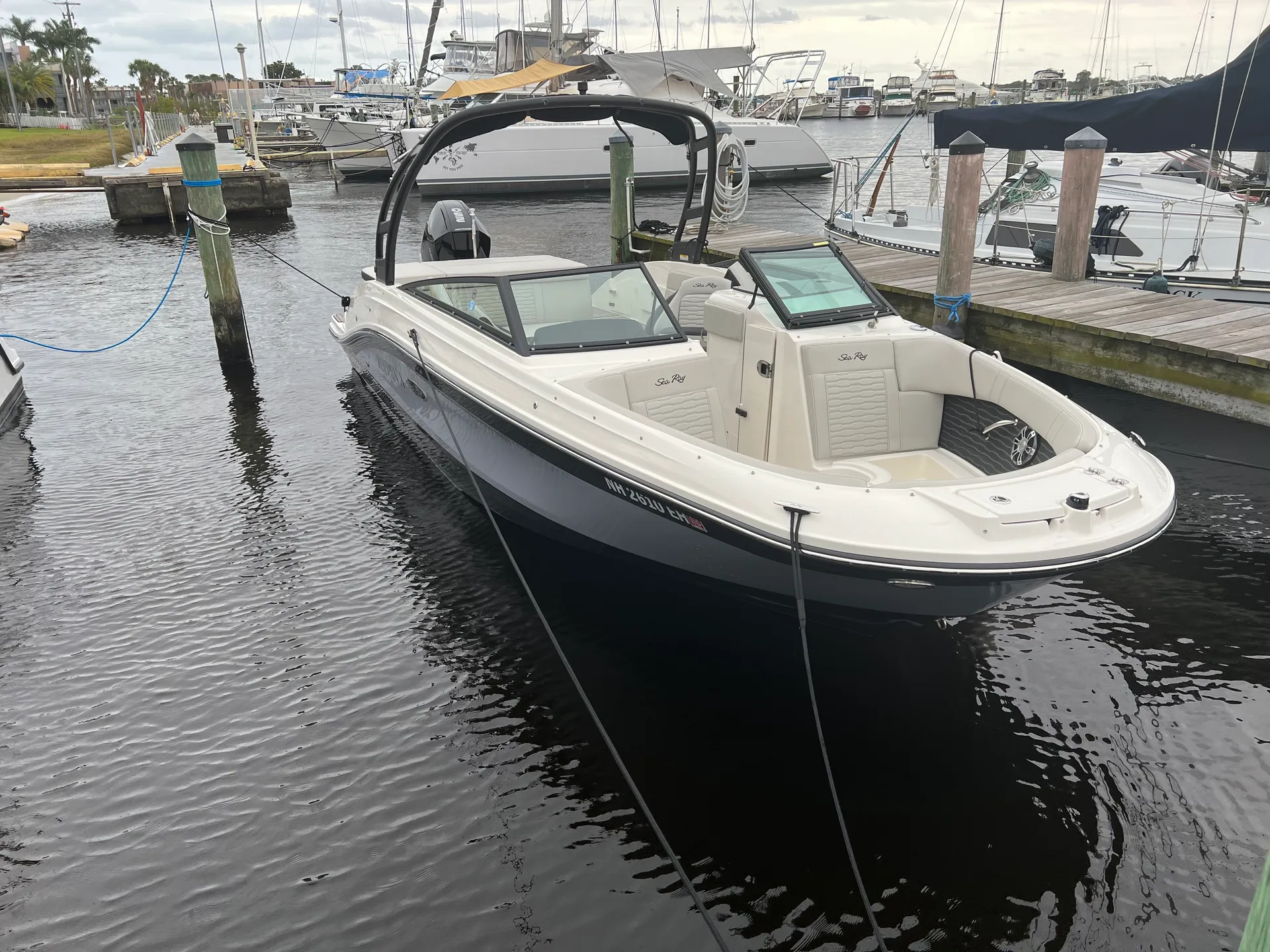 Fun 22' Sea Ray Bow Rider **TOWABLE**