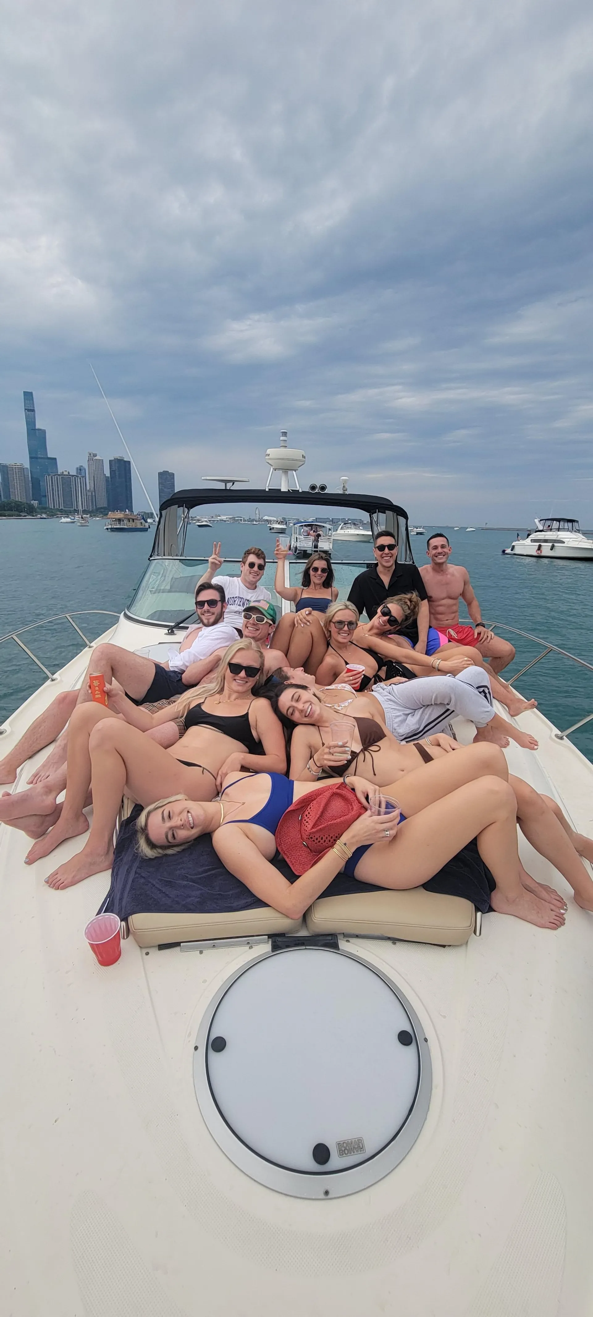 Play Pen Cruise - 40 foot Maxum Yacht - Discounts Available