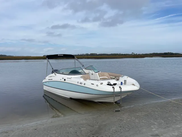 Rent a Hurricane Boats bow rider in Jacksonville, FL near me