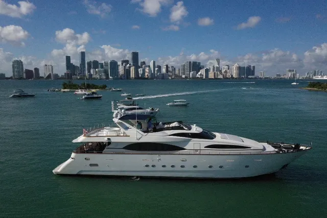 Rent a Azimut Yachts motor yacht in Miami, FL near me