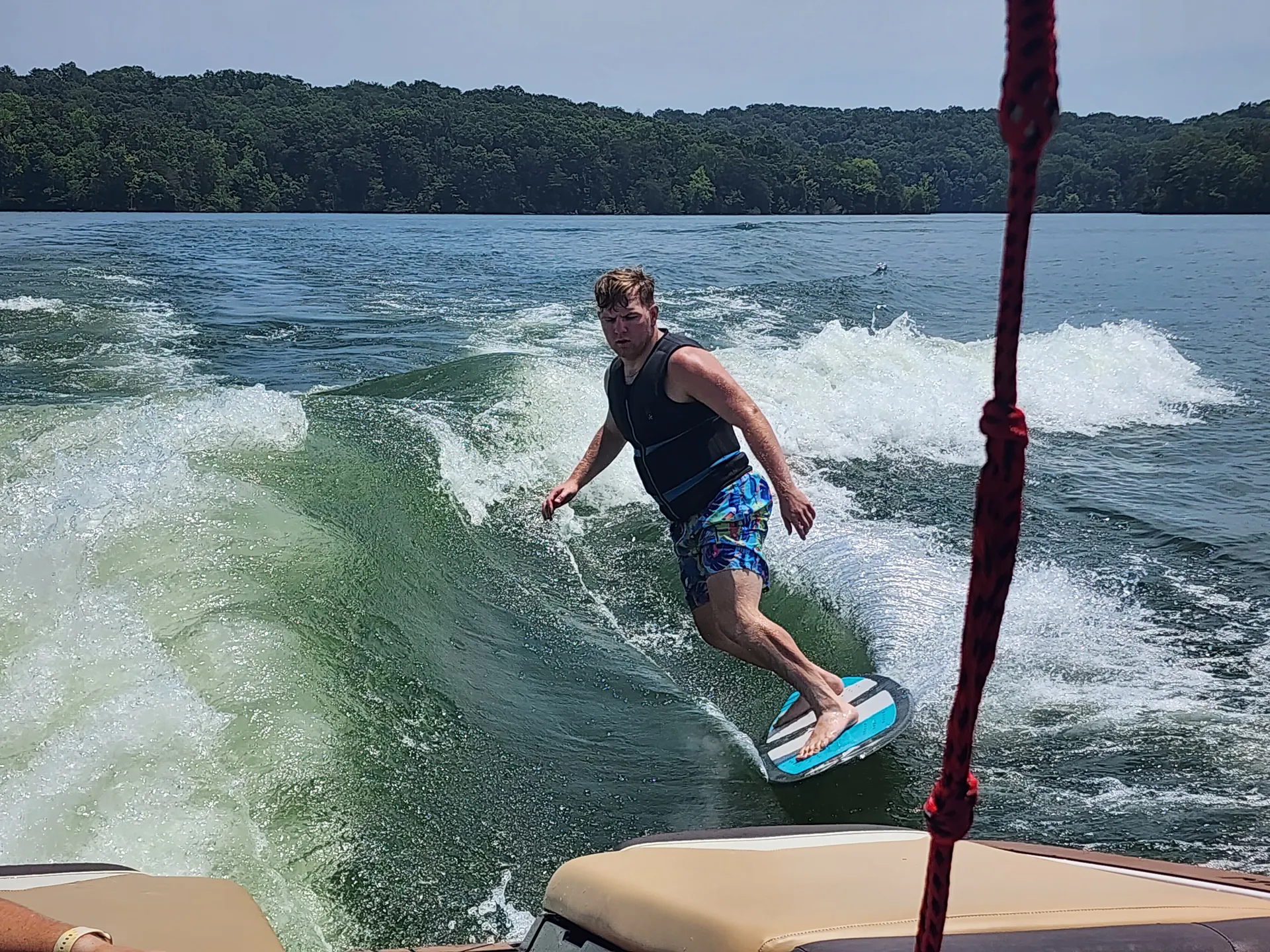 2019 Moomba Makai Wake Boat. Get Your Wake on Wattsbar Lake!