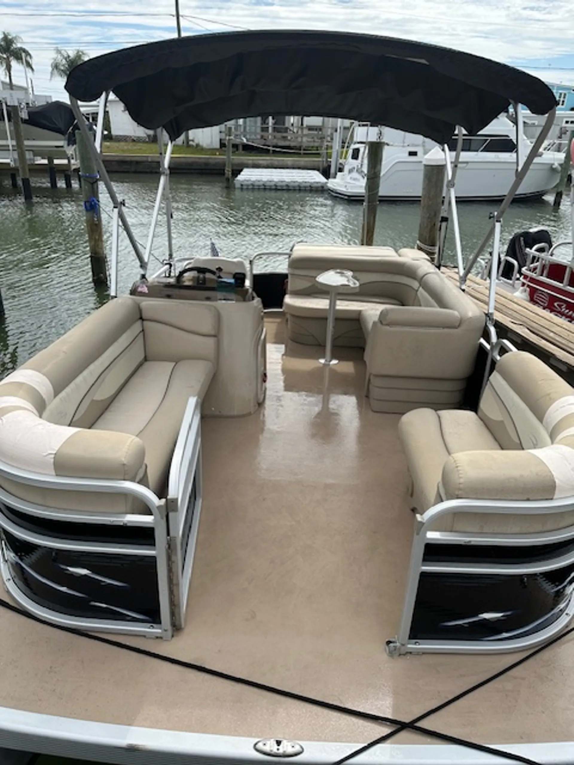 Bennington 20ft Yamaha 70HP