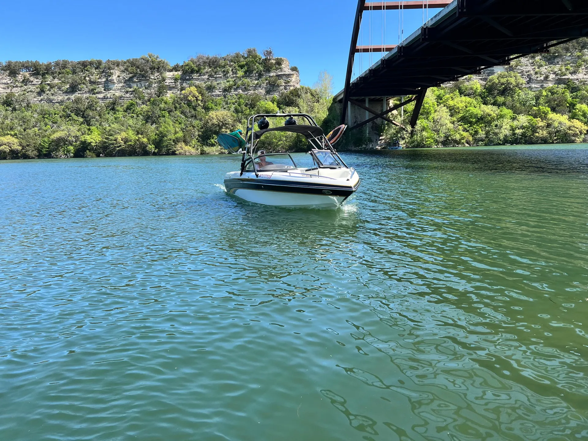 Malibu Boats Sunscape 21 LSV in Austin, TX — photo 7