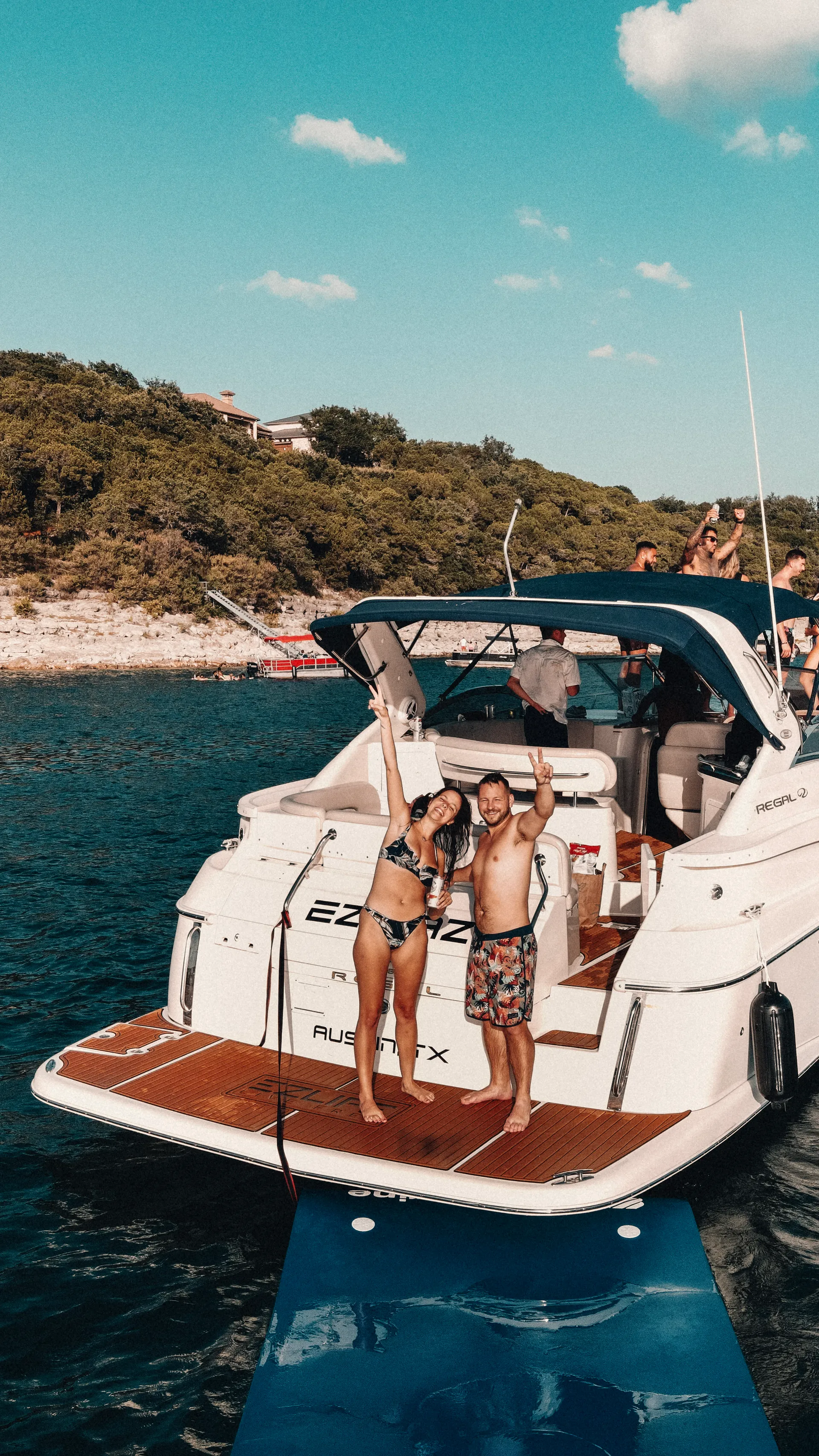 Regal Commodore Yacht for charter Lake Travis: Up to 20 Max