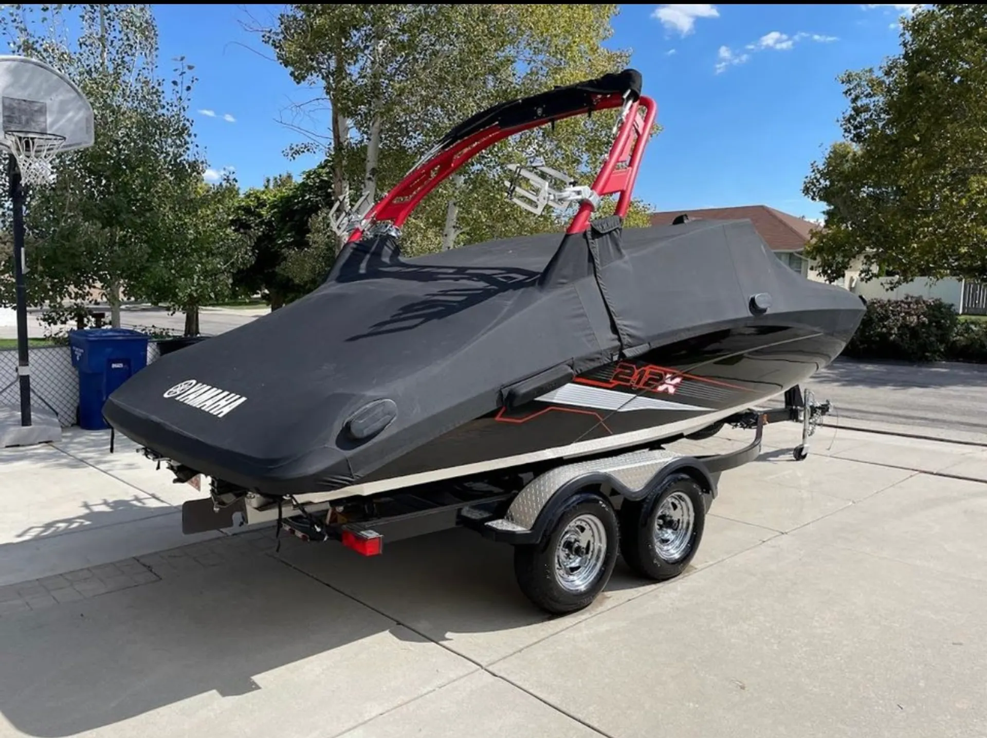 Fun and Easy 2018 Yamaha 212x (surf ready)