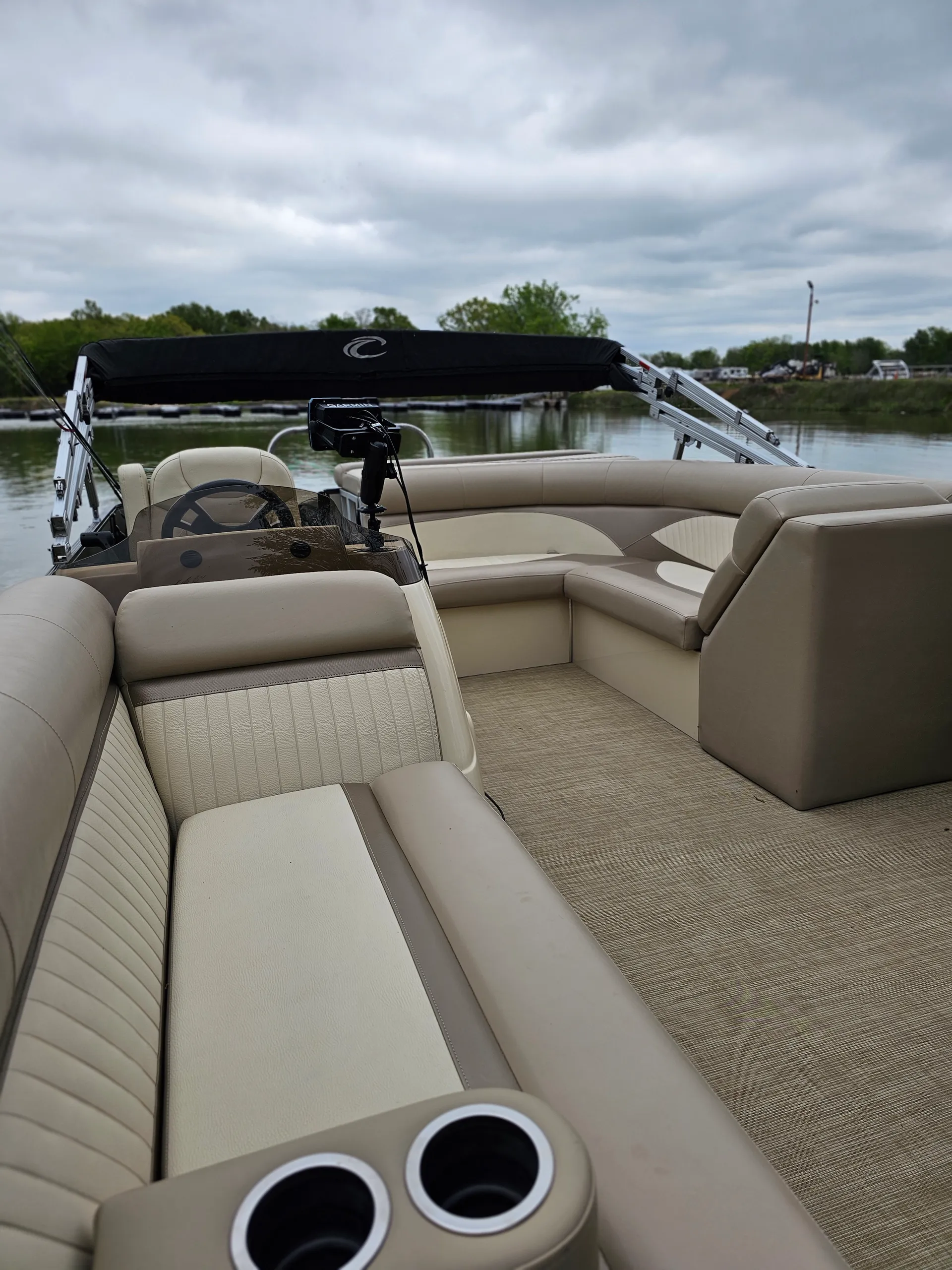 23' Tritoon on lake of your choice!
